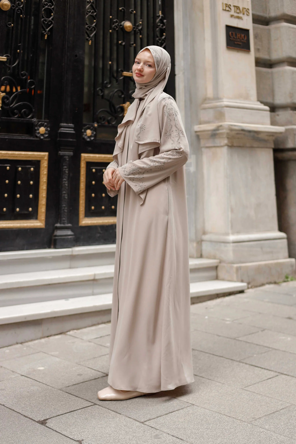 Rim Abaya + Shawl
