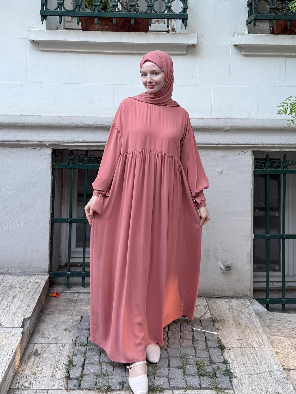 Leyl Abaya