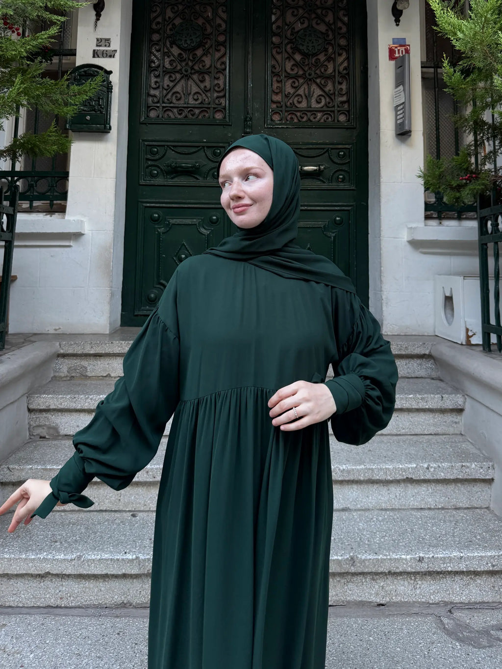 Leyl Abaya