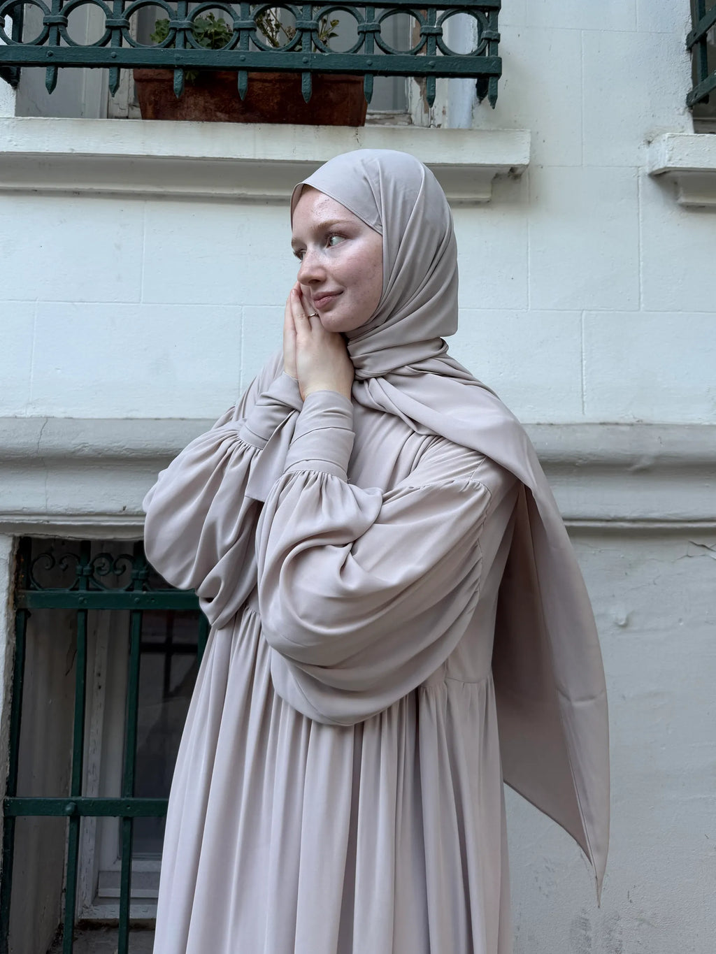 Leyl Abaya