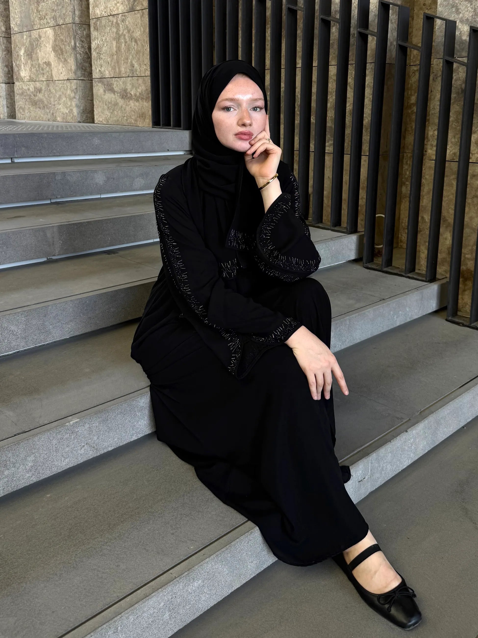 Lin Abaya + Shawl