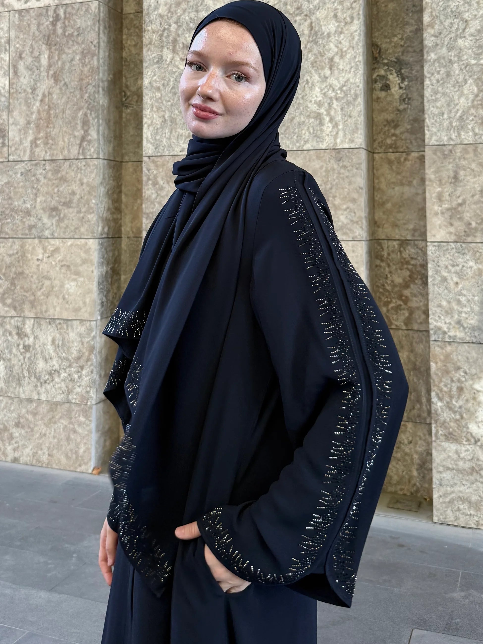 Lin Abaya + Shawl