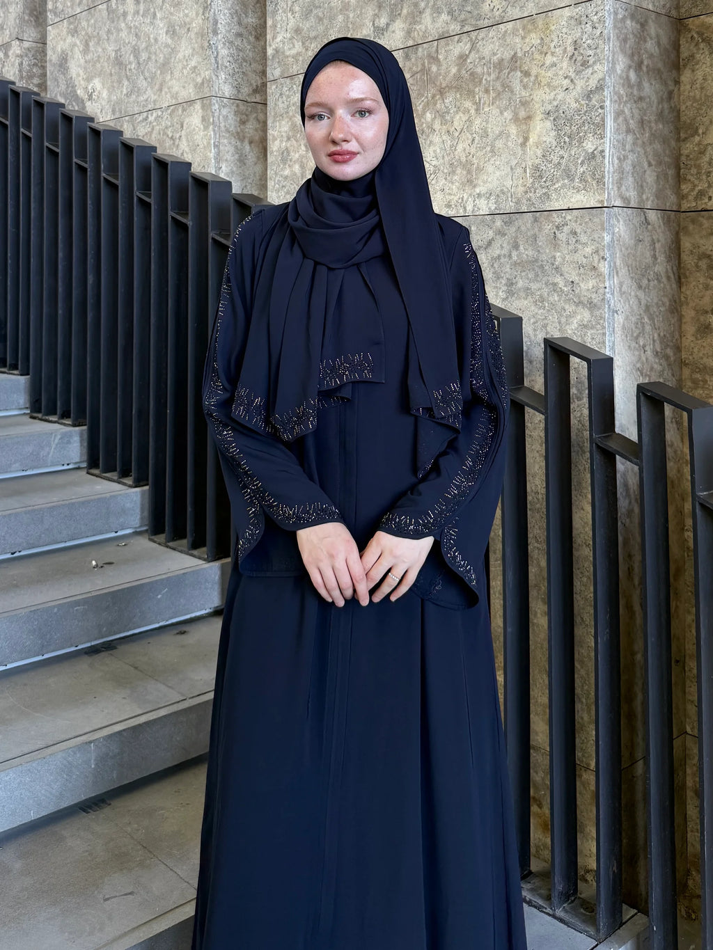 Lin Abaya + Shawl