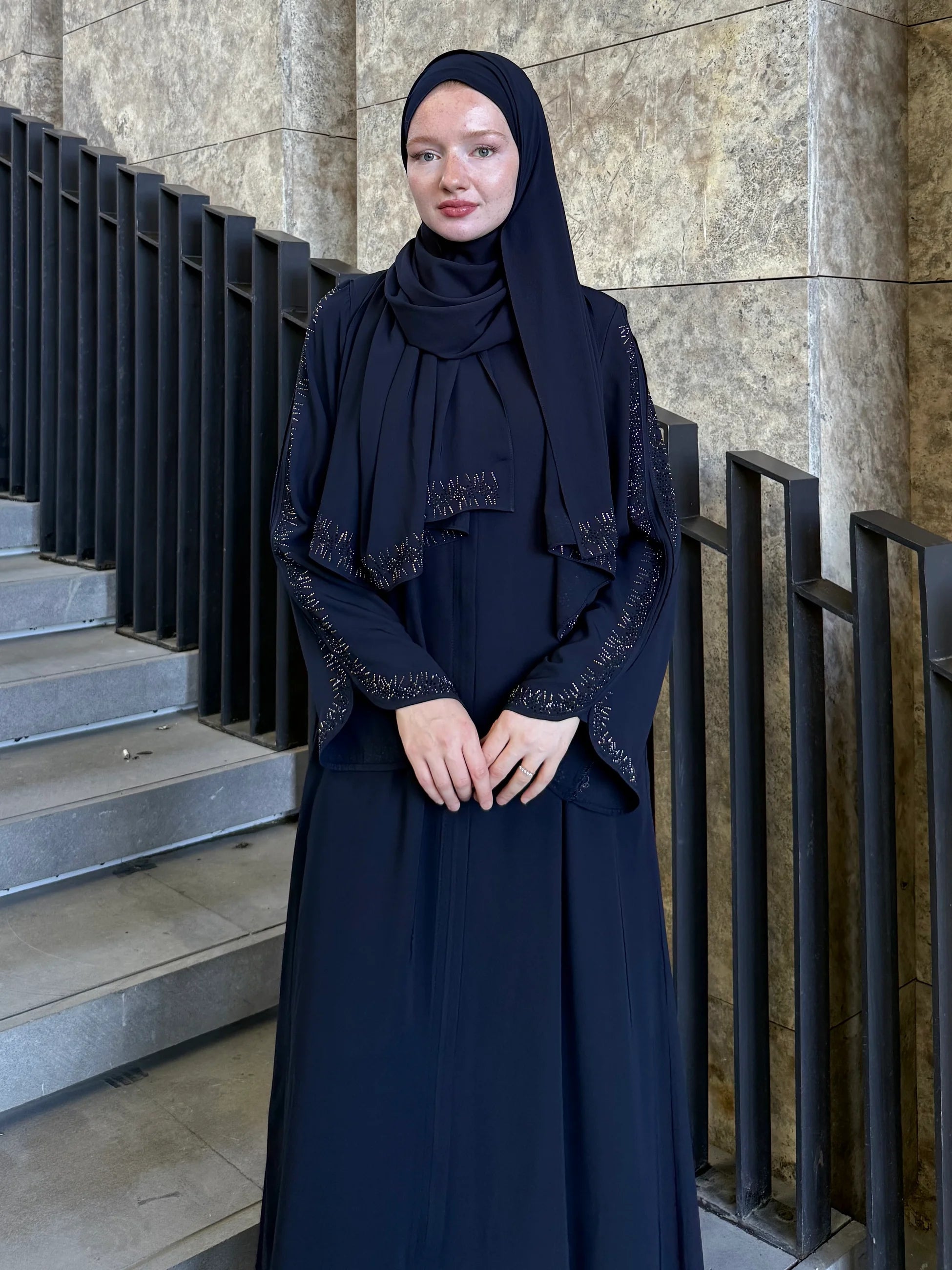 Lin Abaya + Shawl