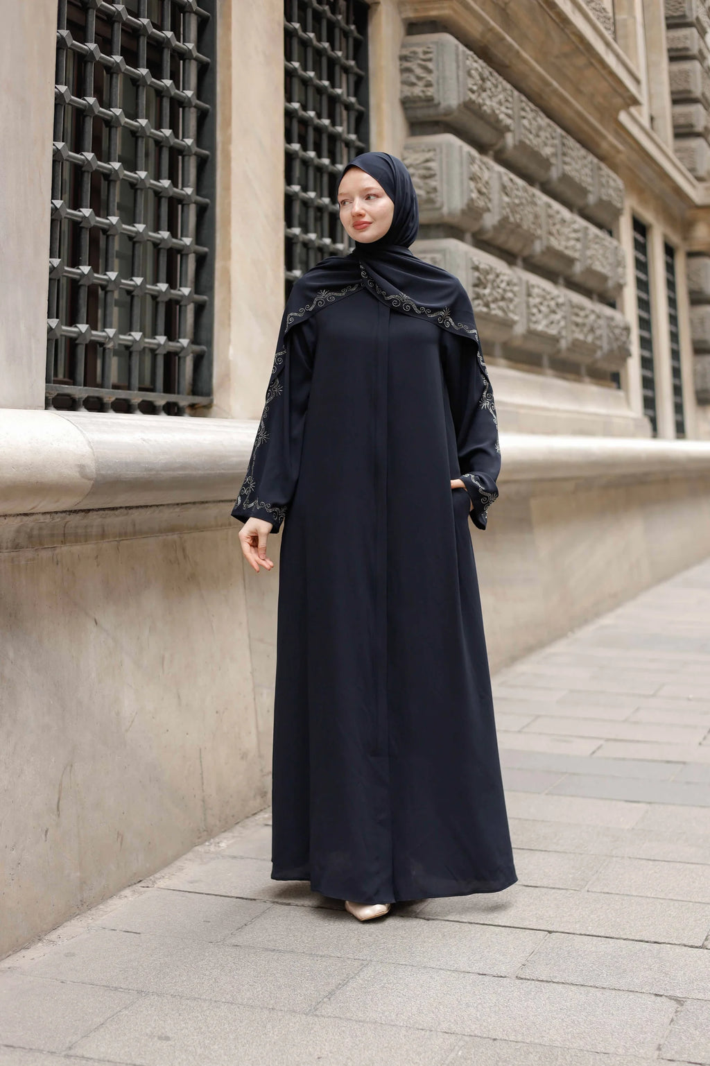 Rim Abaya + Shawl