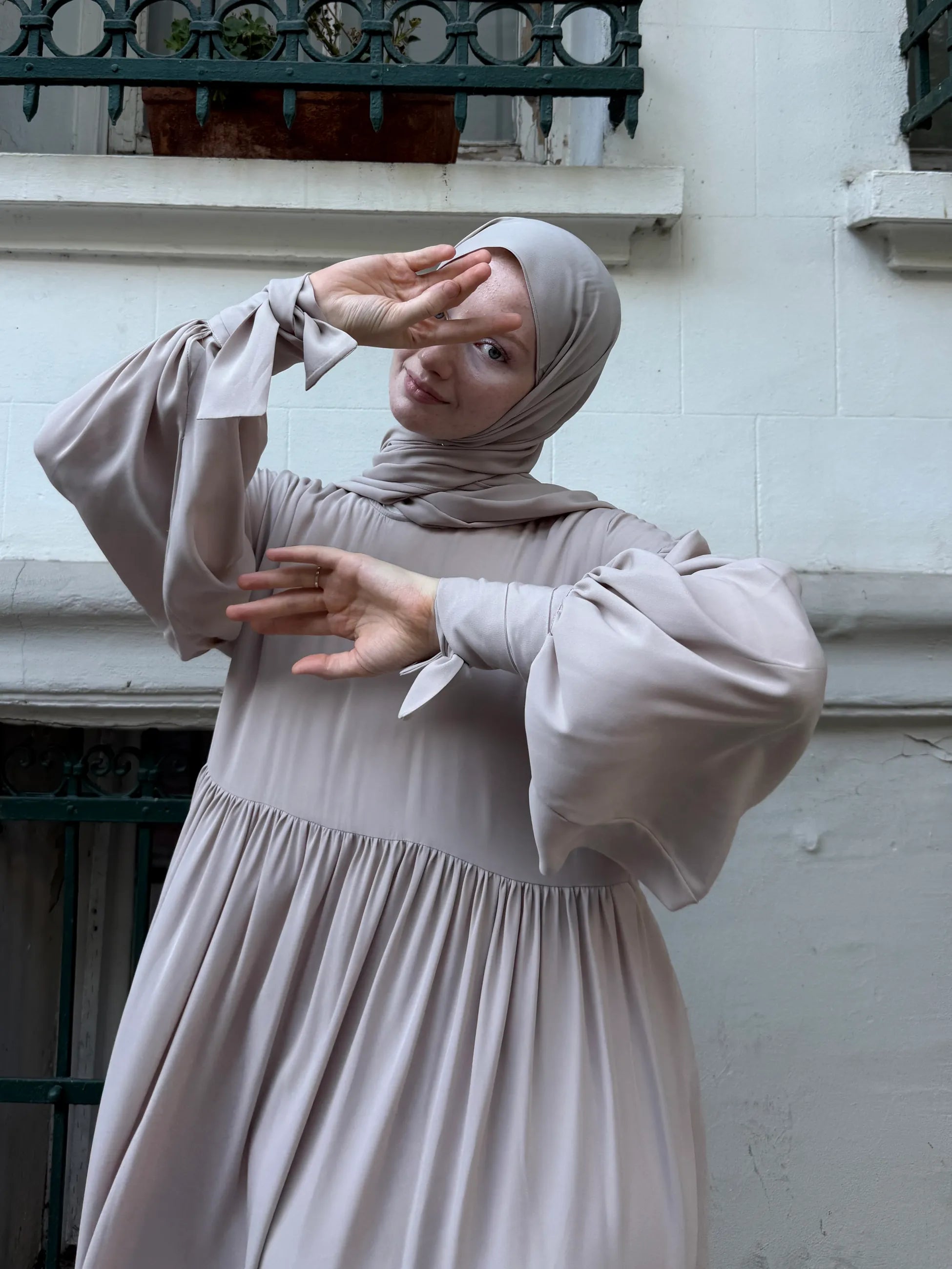 Leyl Abaya