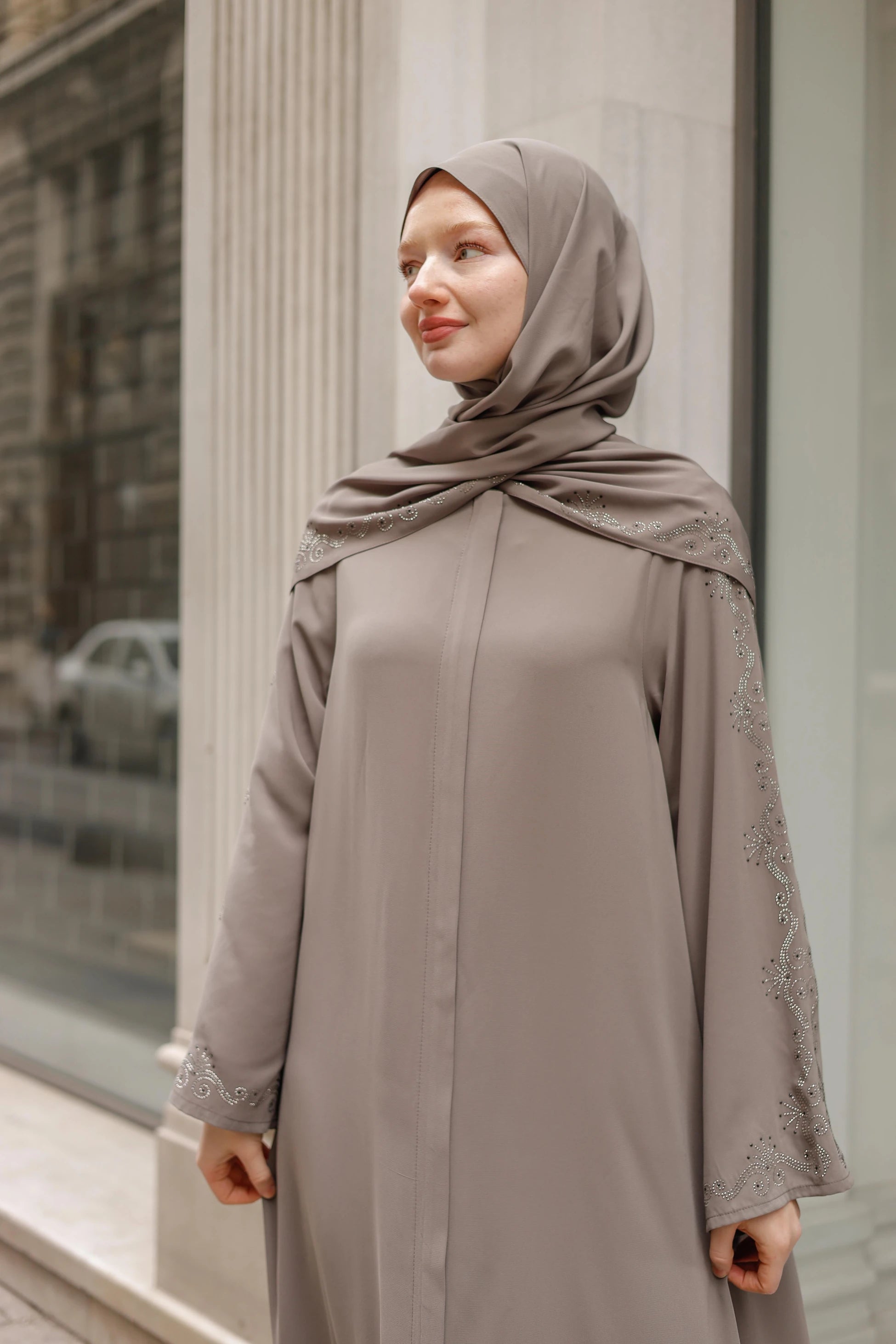 Rim Abaya + Shawl