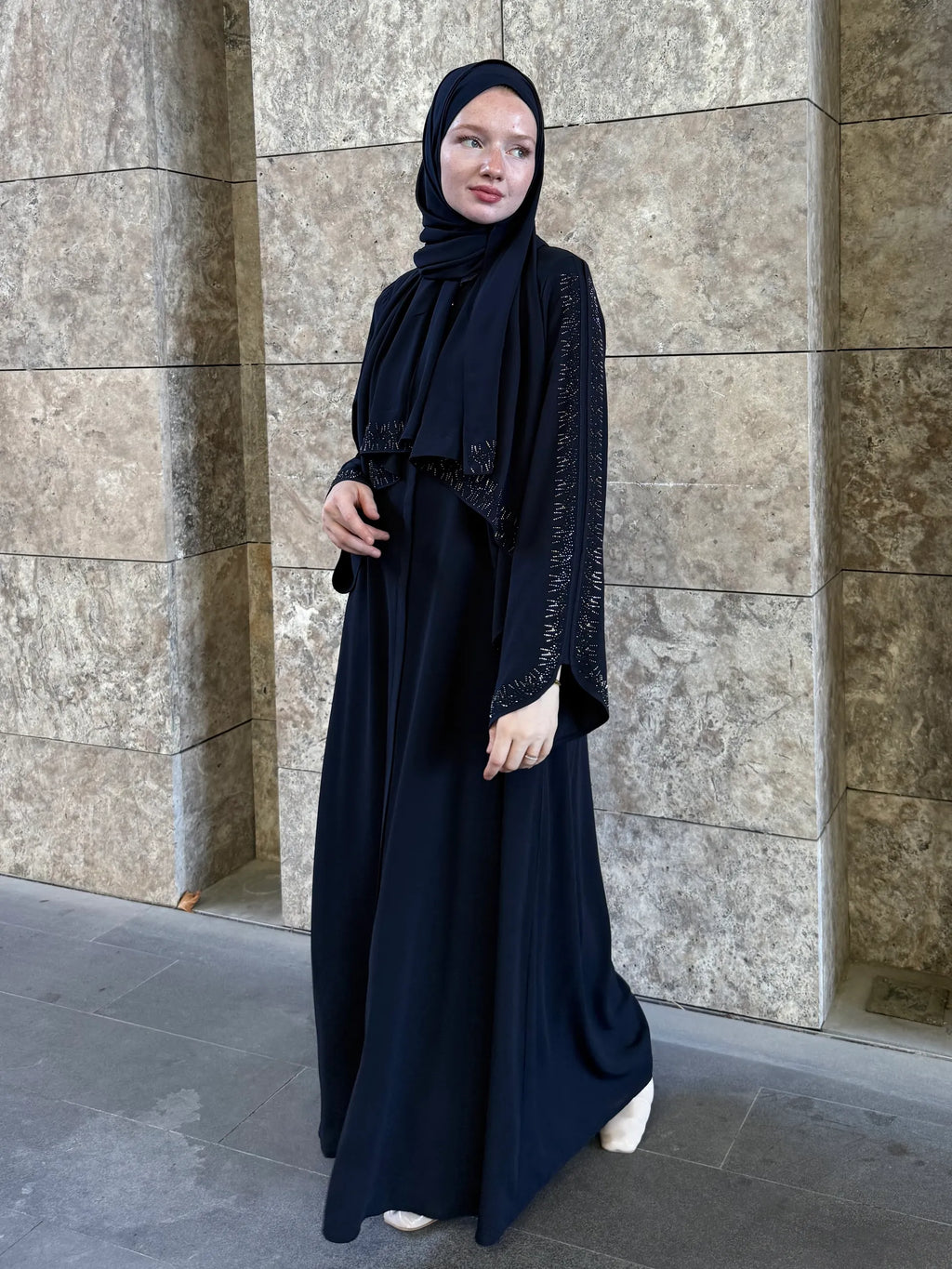 Lin Abaya + Shawl