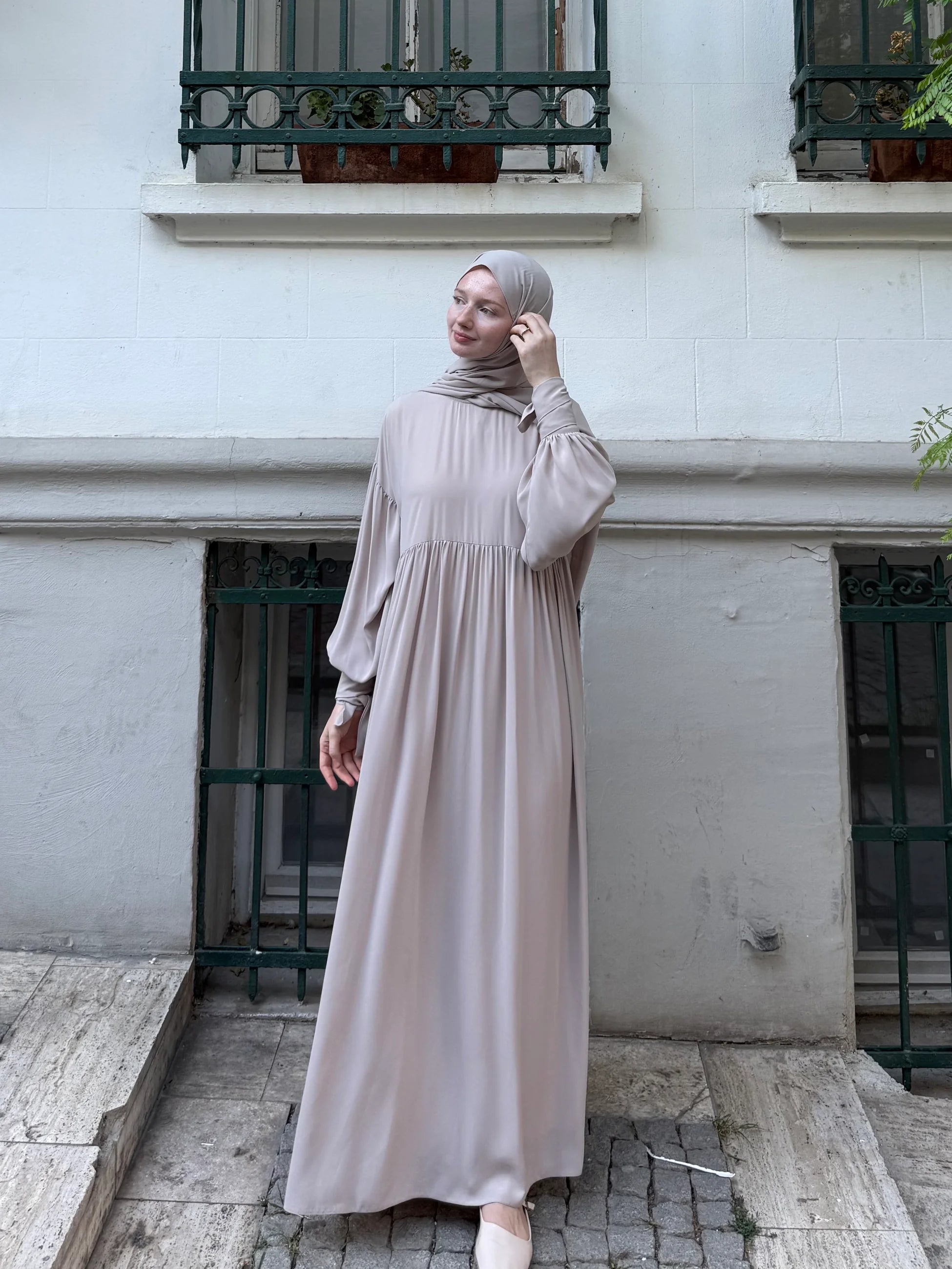 Leyl Abaya