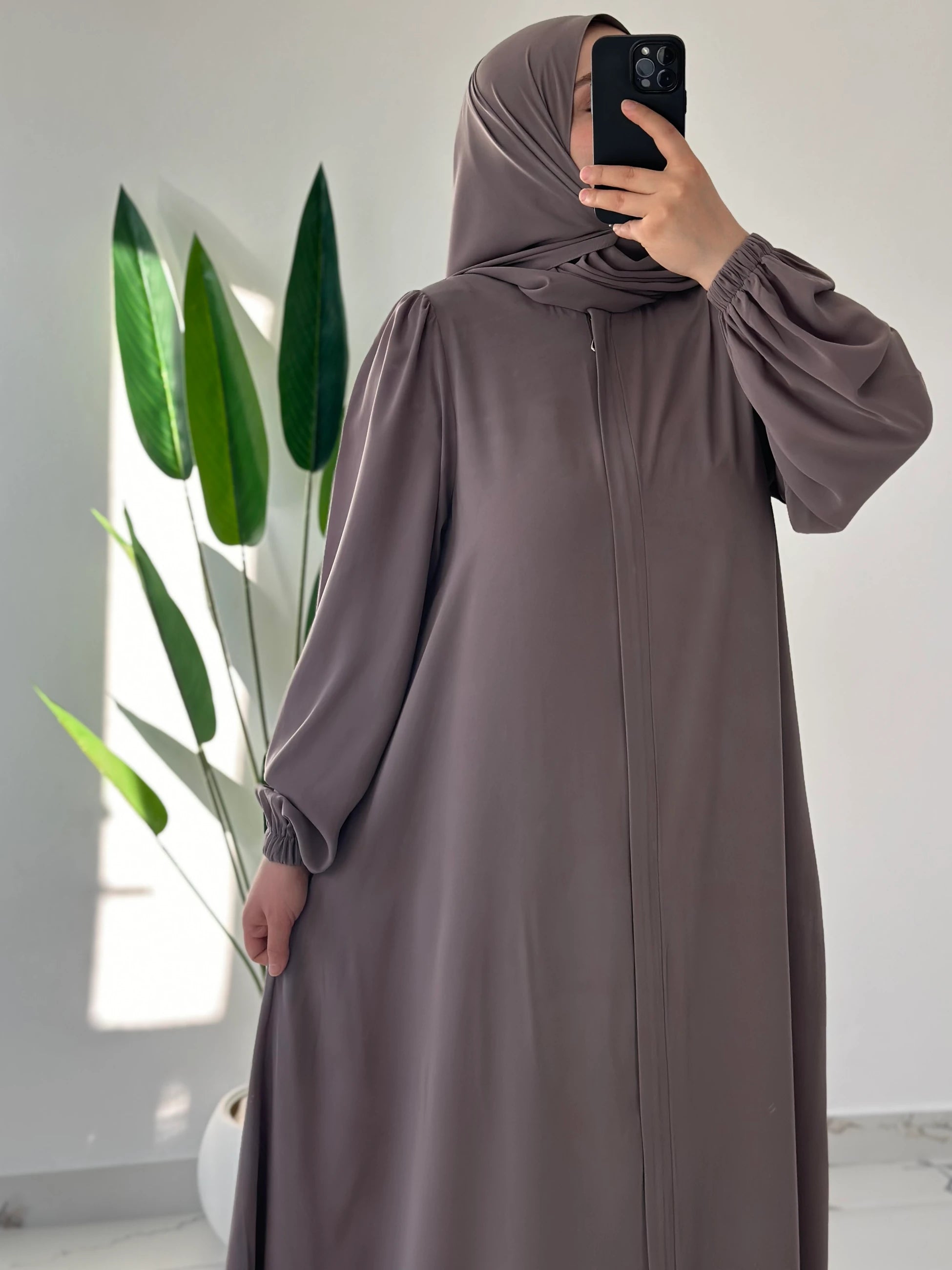 Mevlana Abaya + Umrah Shawl