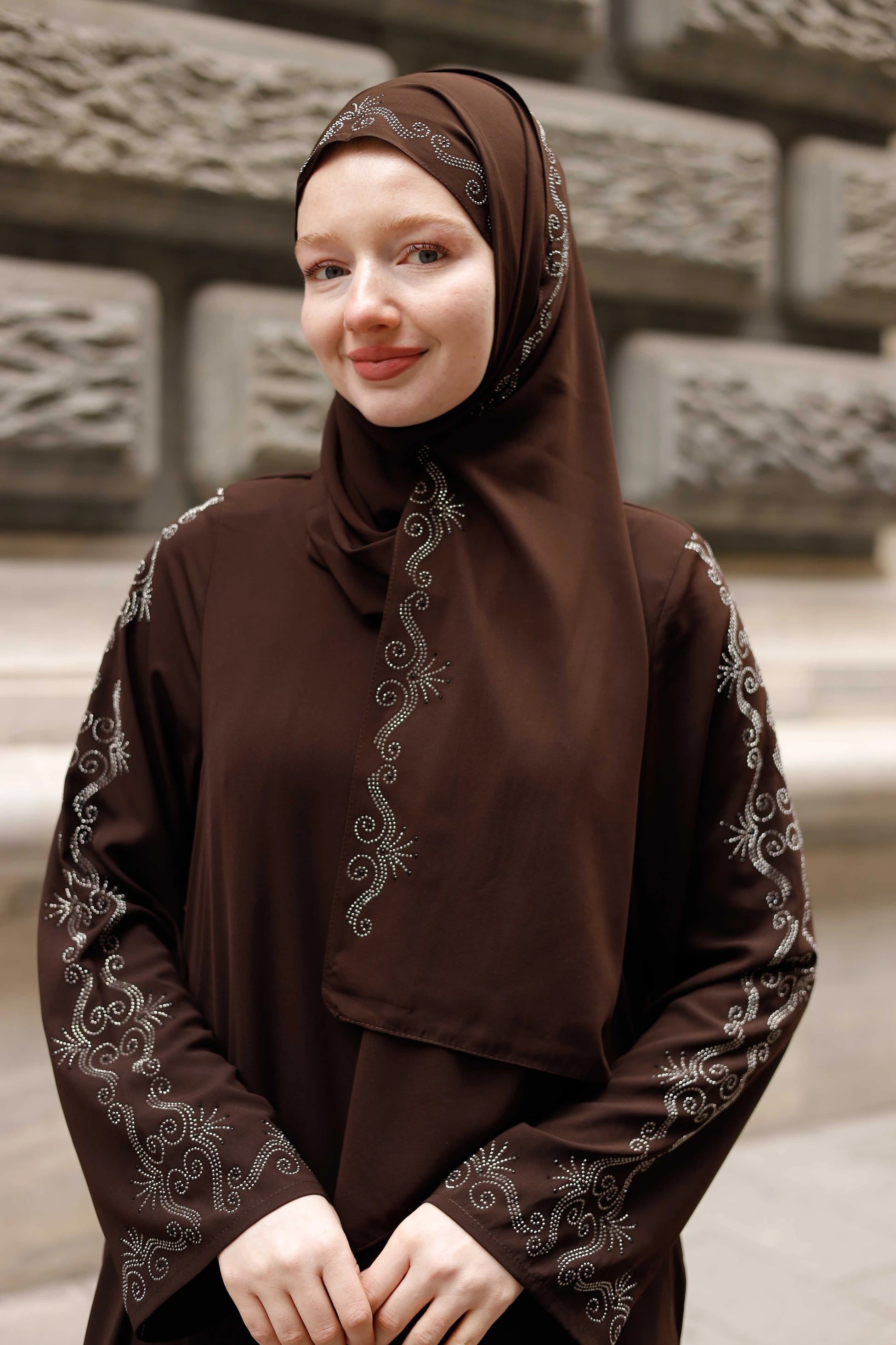 Rim Abaya + Shawl
