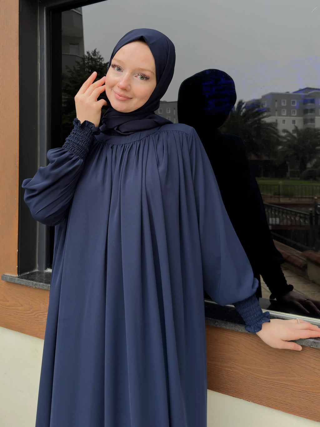 Yumna Abaya