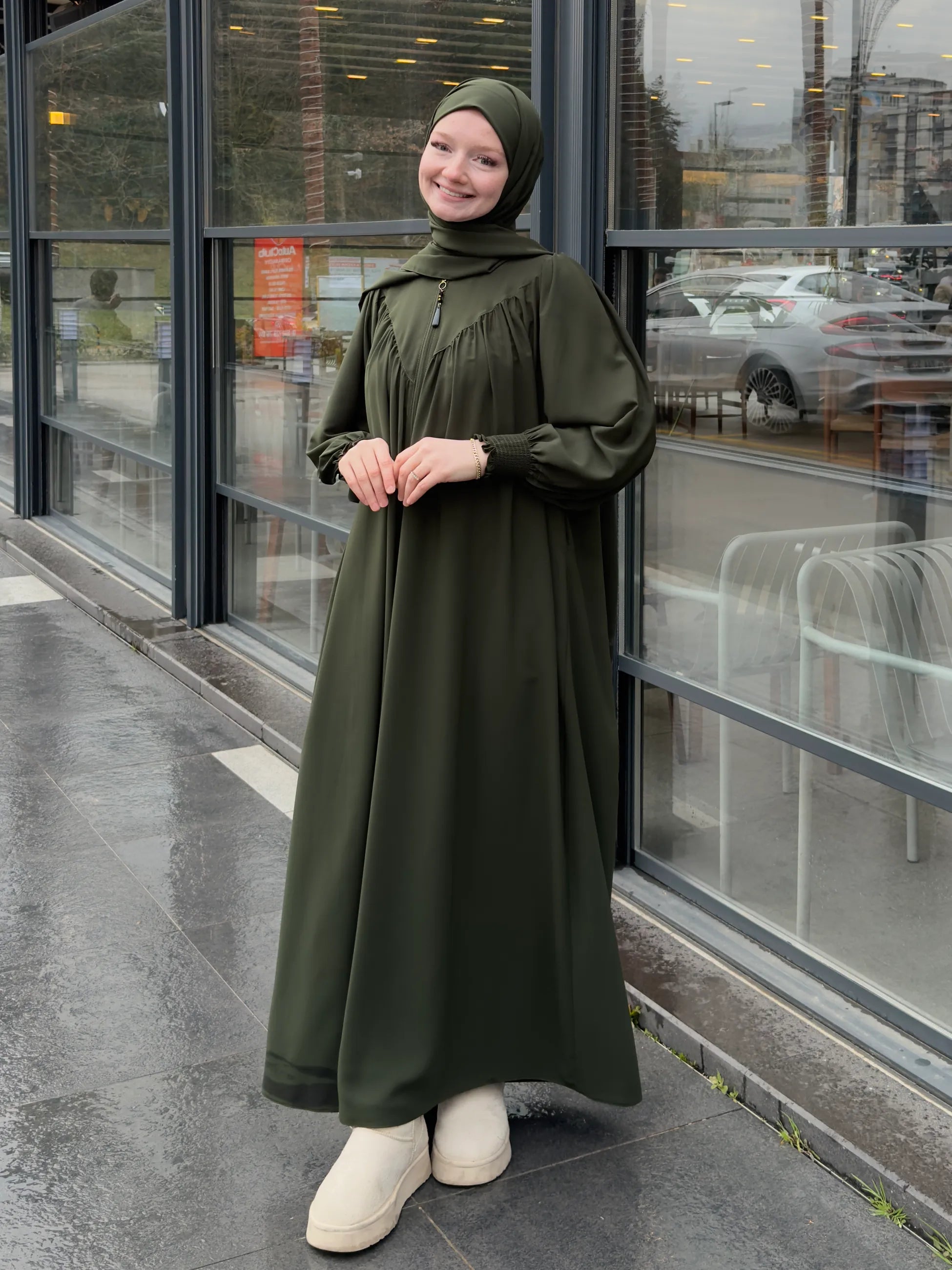 Sidra Abaya