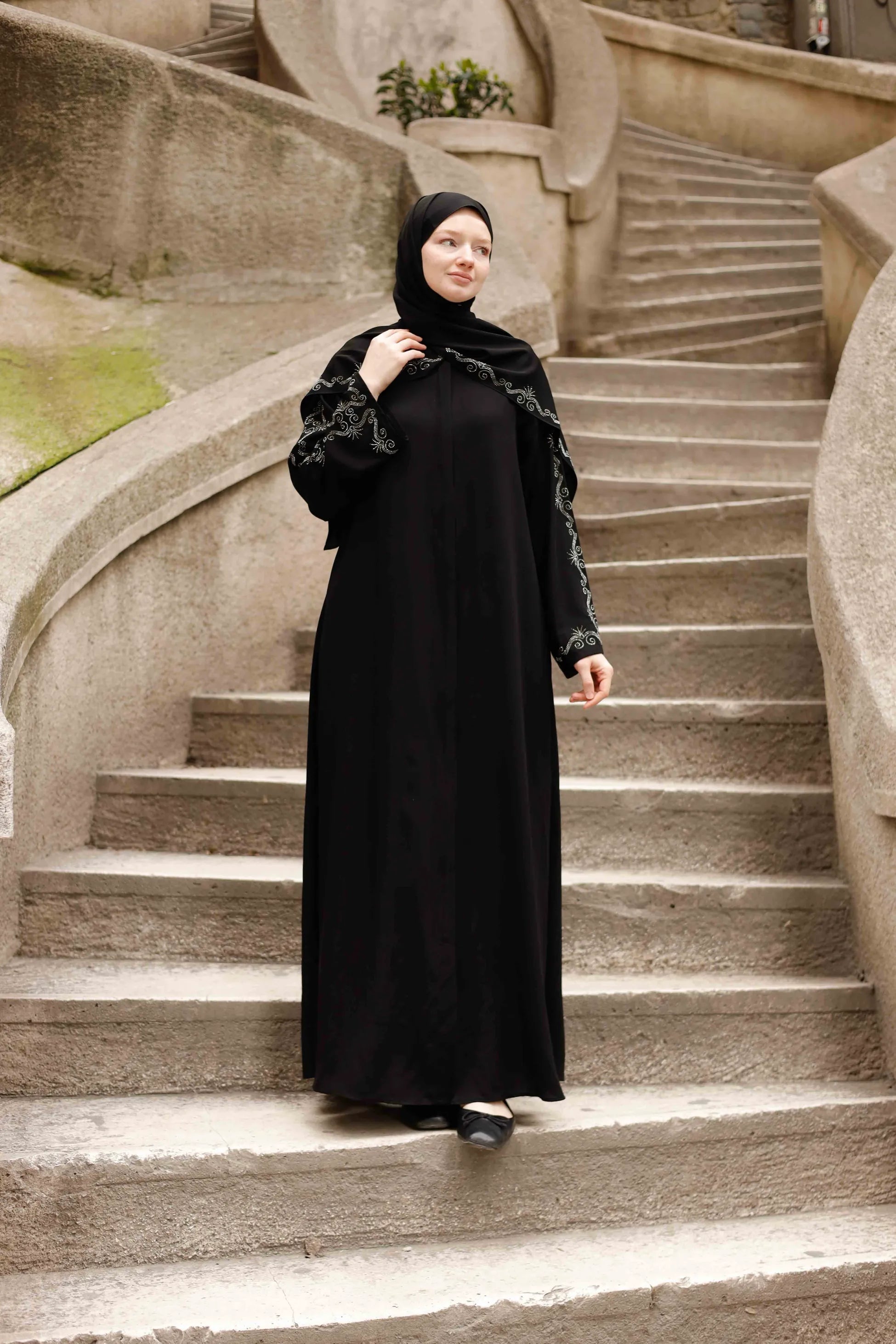 Rim Abaya + Shawl