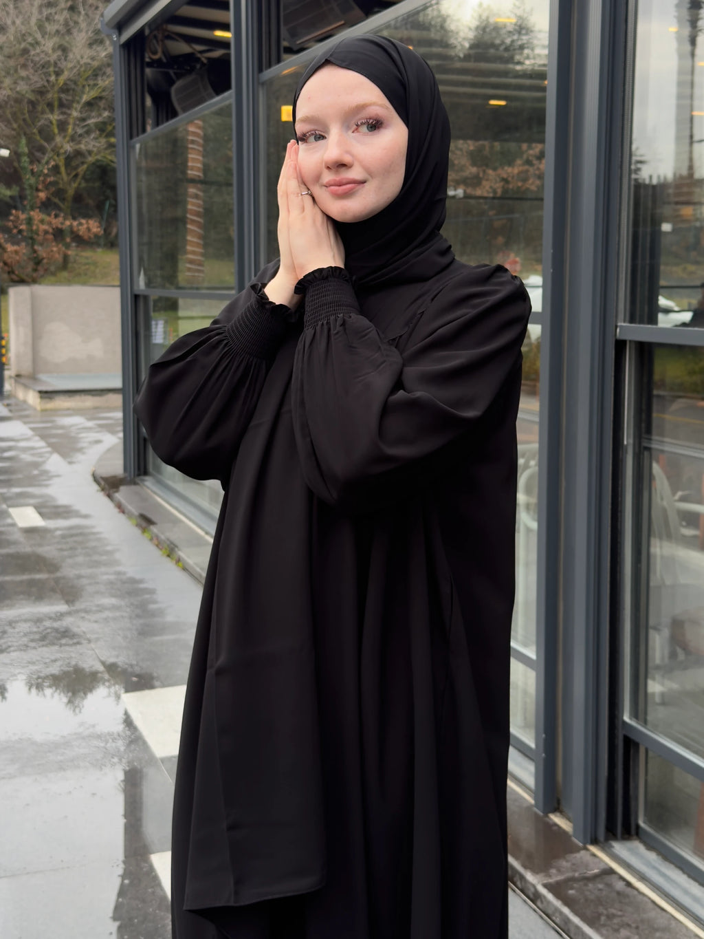 Sidra Abaya