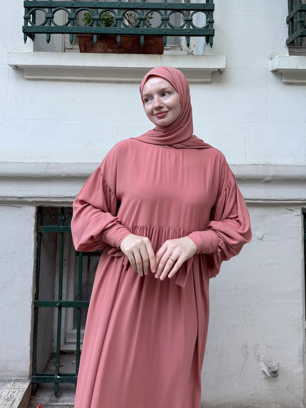 Leyl Abaya