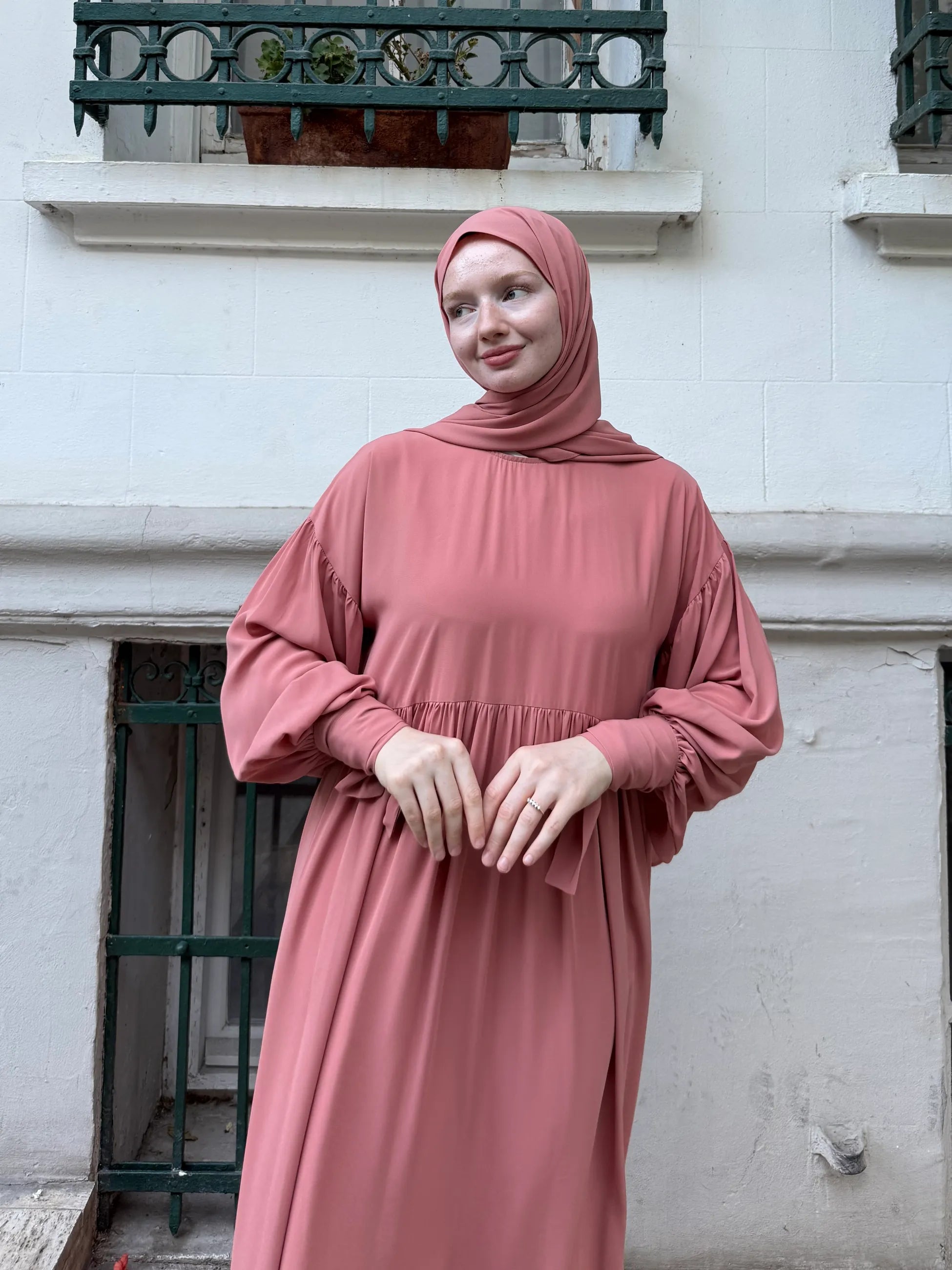 Leyl Abaya