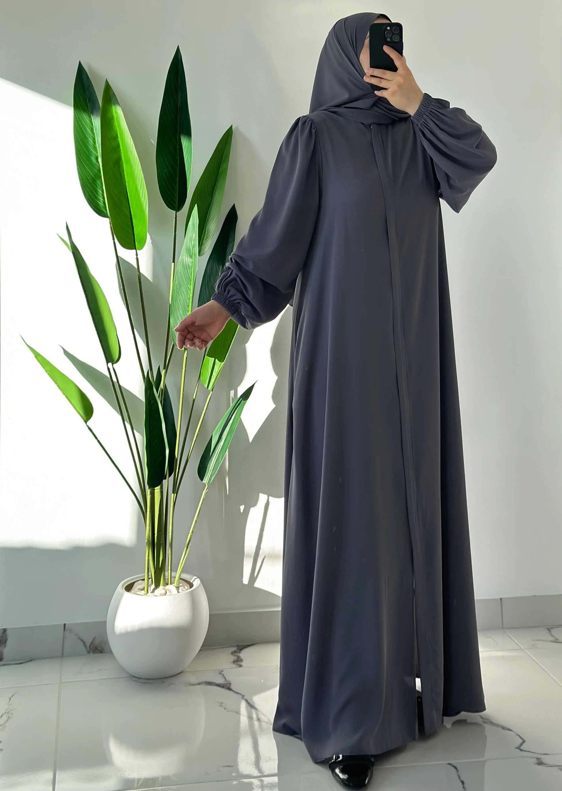 Mevlana Abaya + Umrah Shawl