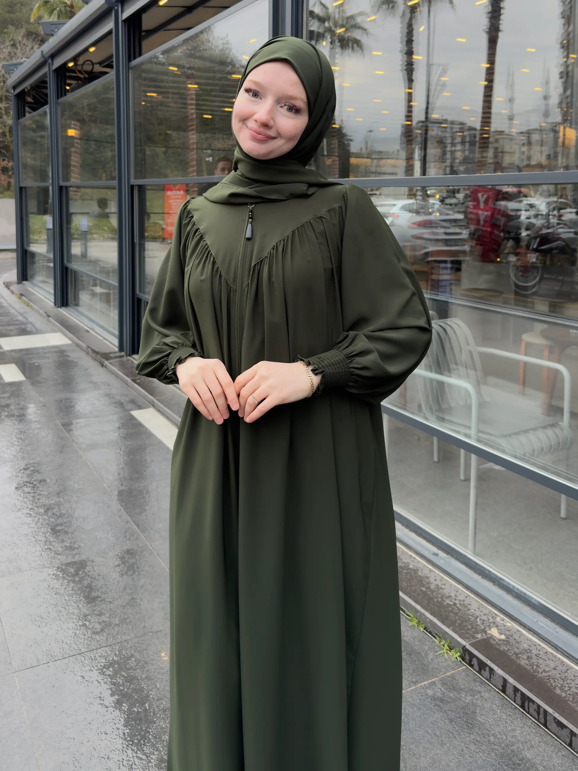 Sidra Abaya