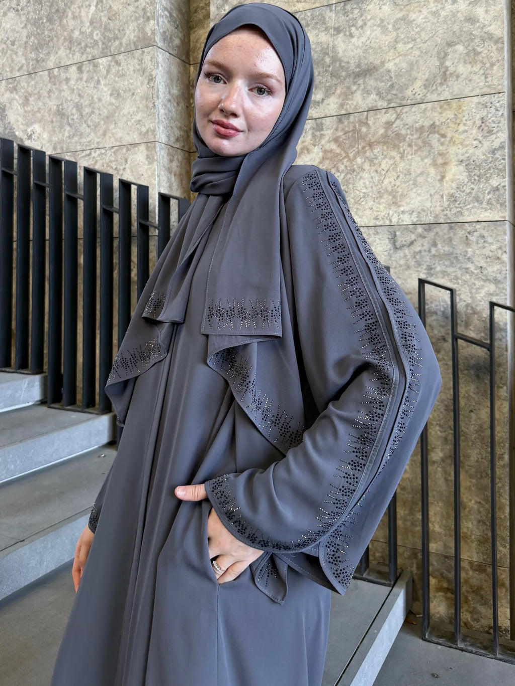 Lin Abaya + Shawl