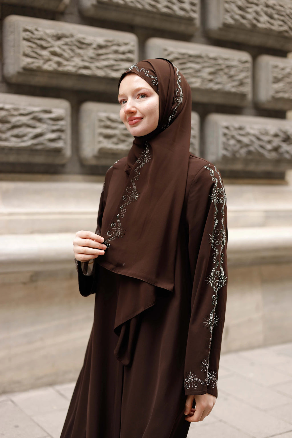 Rim Abaya + Shawl