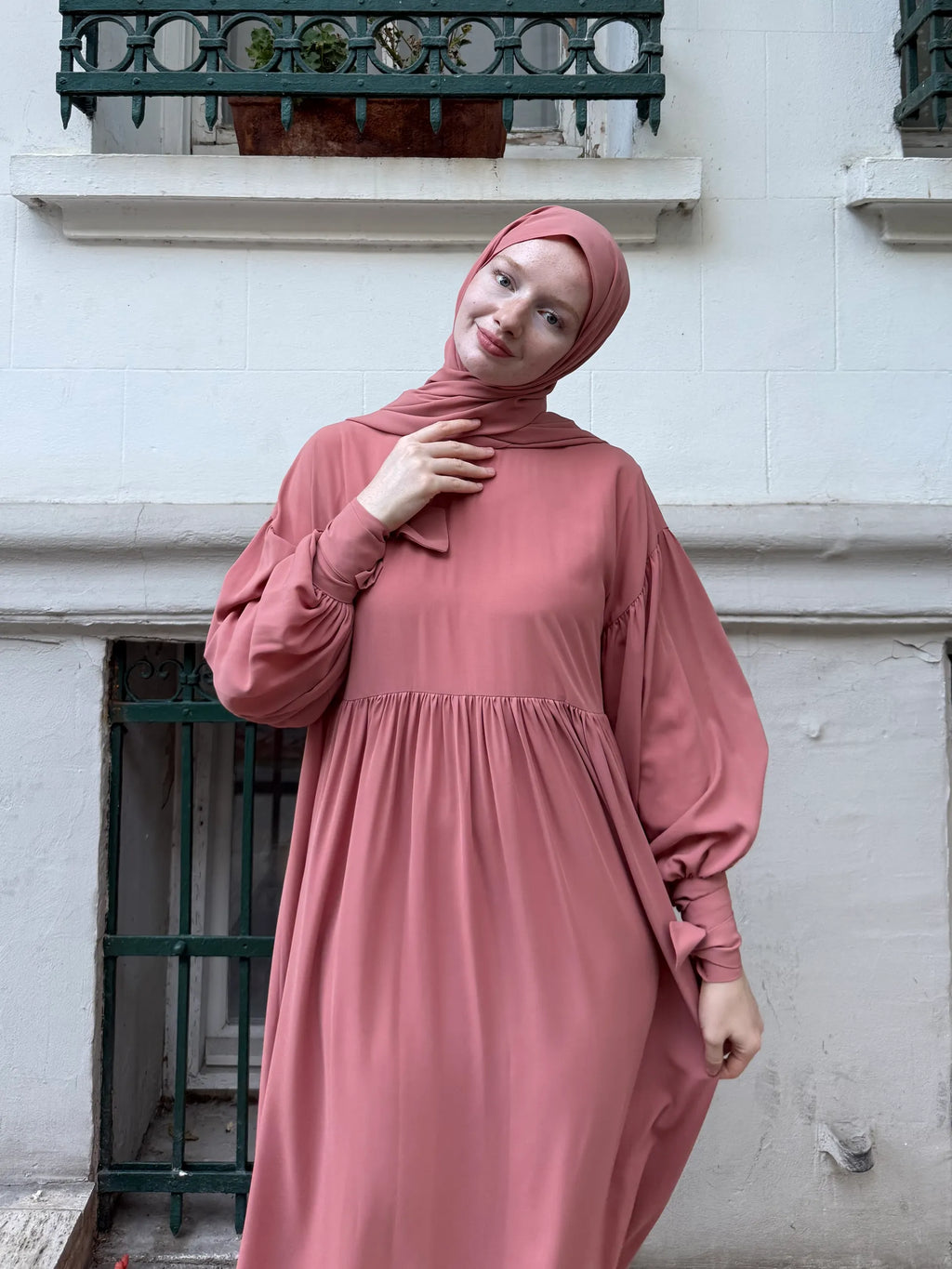 Leyl Abaya