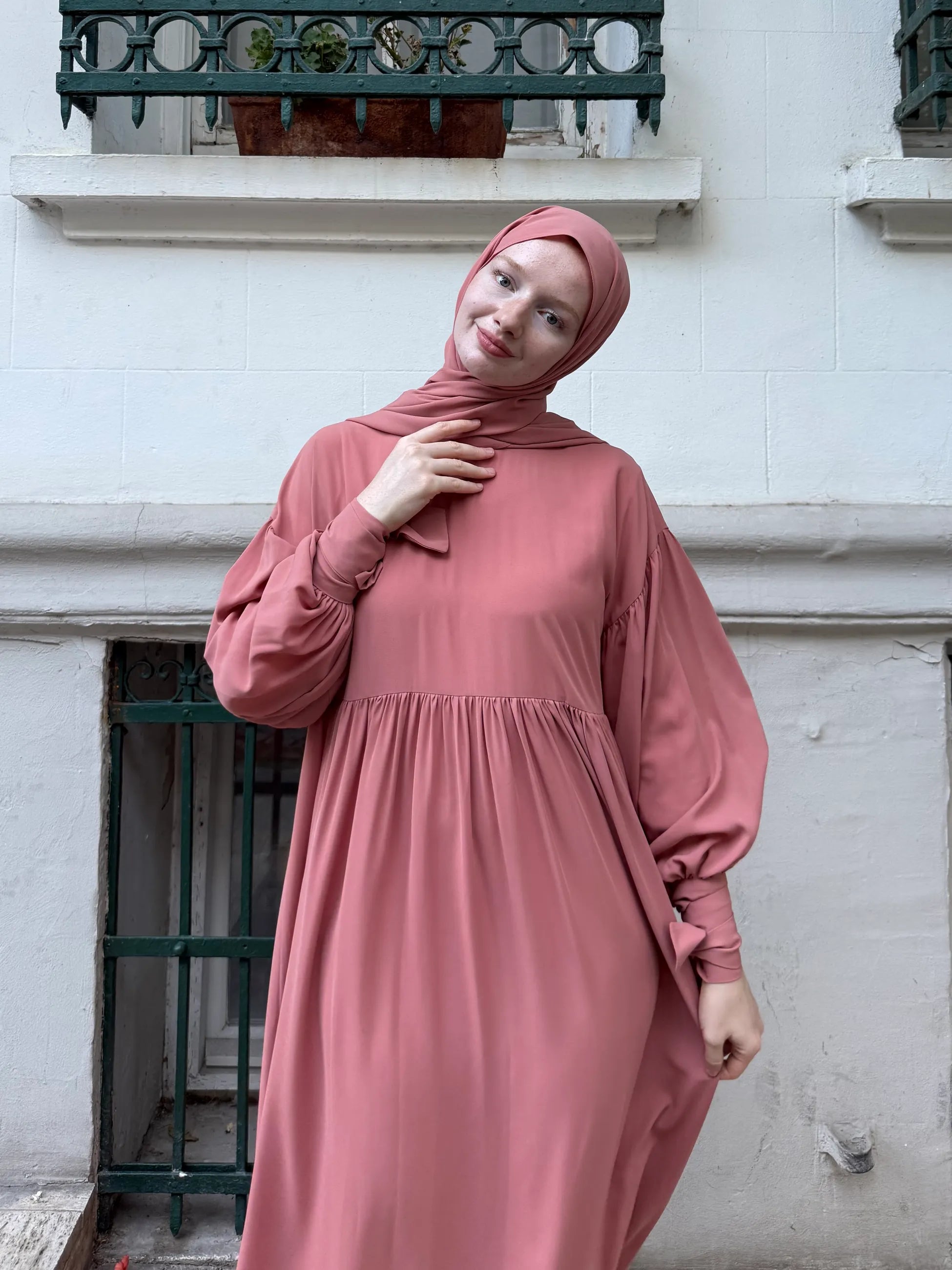 Leyl Abaya