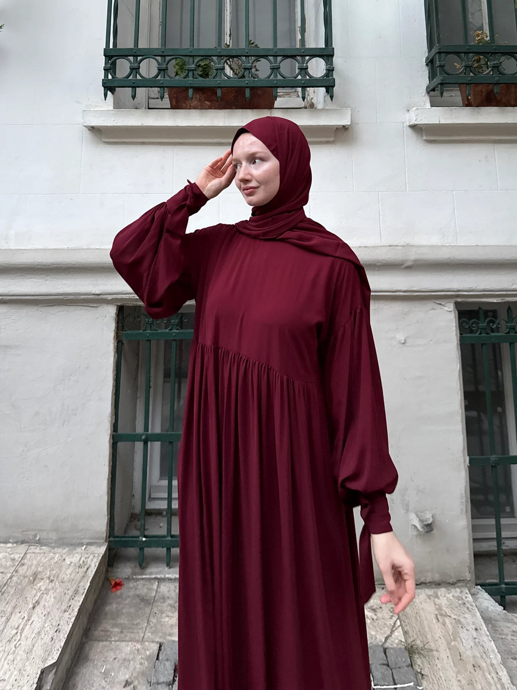 Leyl Abaya