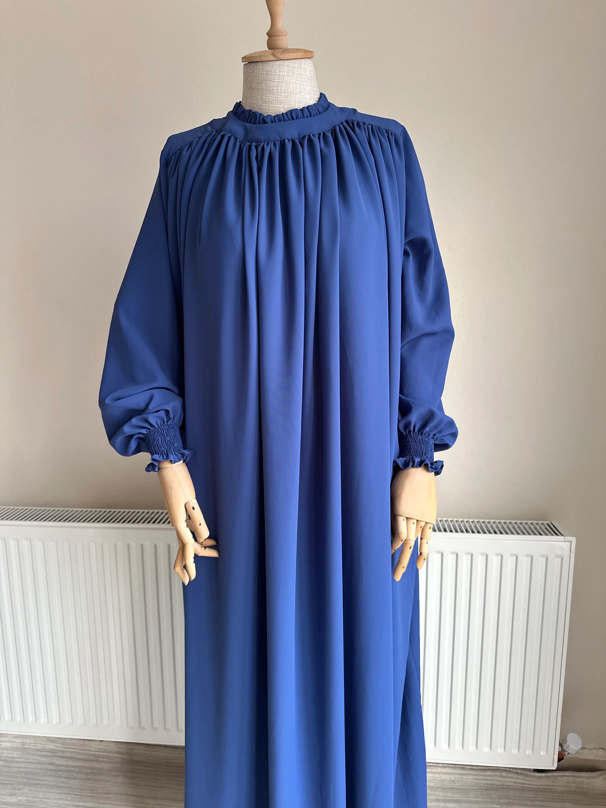 Yumna Abaya