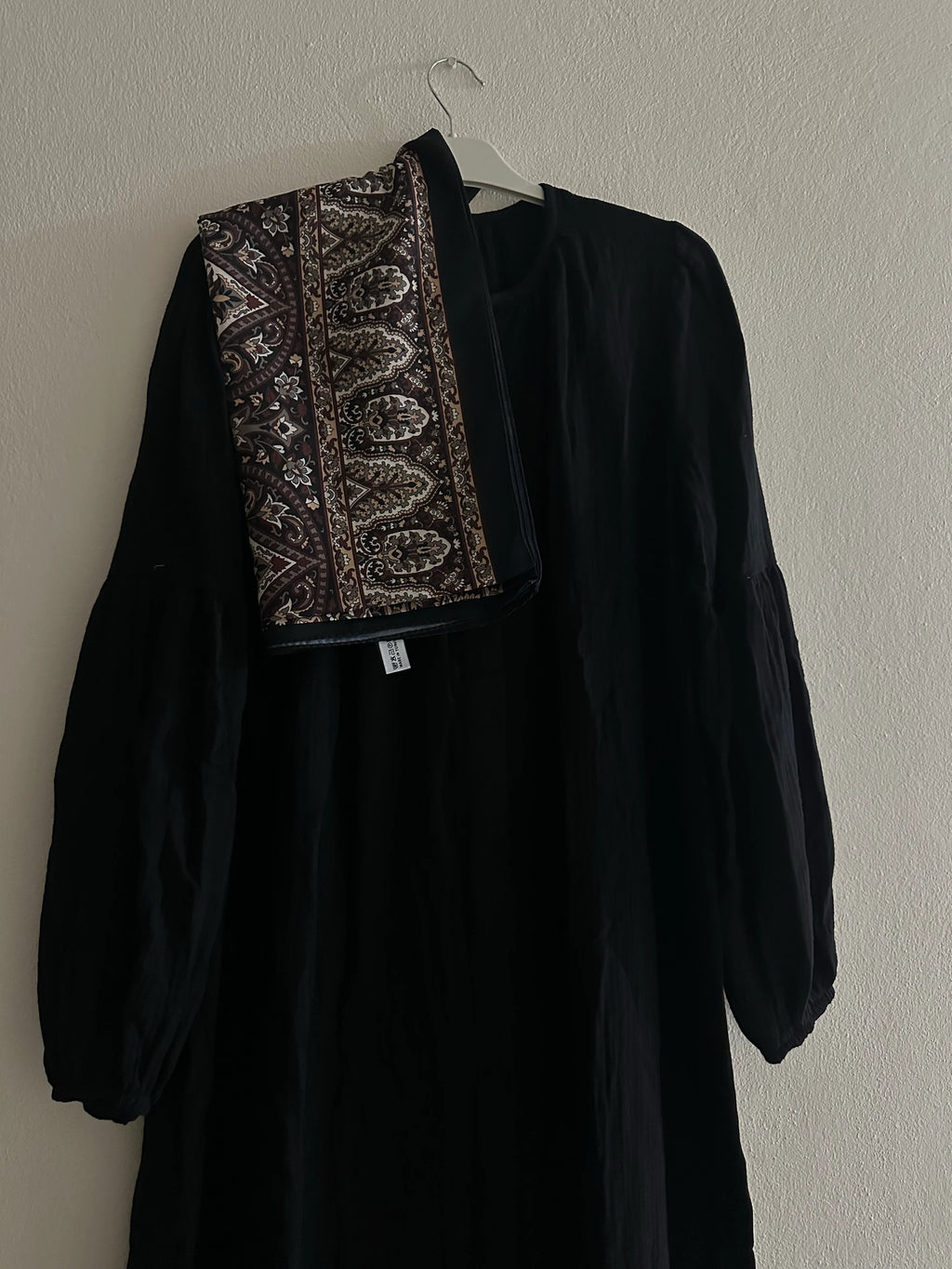 Muslin Dress with Patterned Shawl
