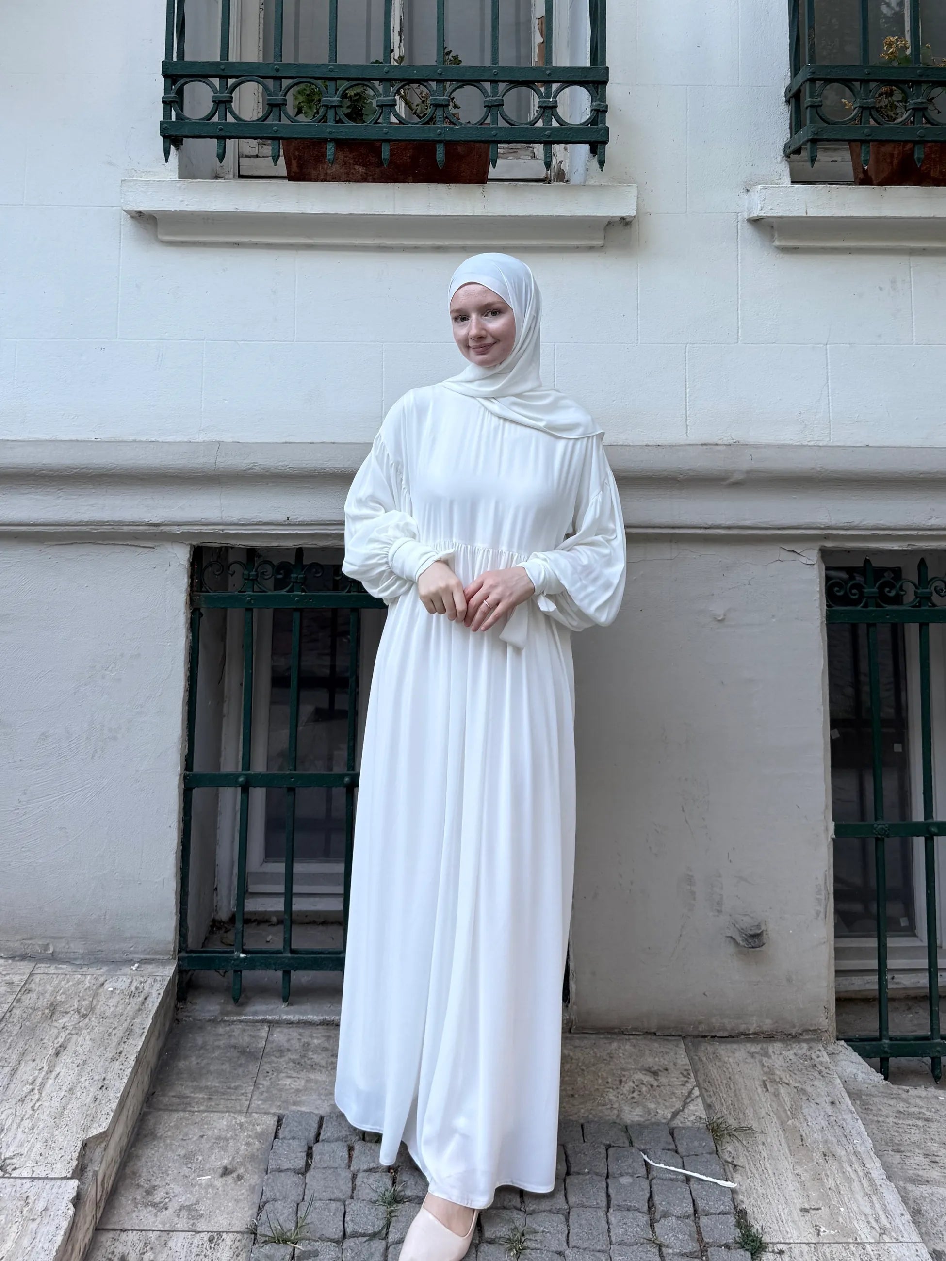 Leyl Abaya