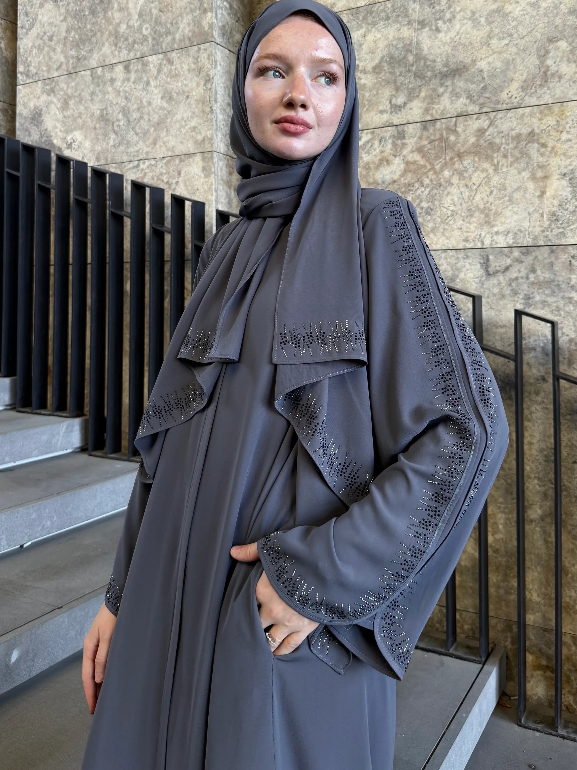 Lin Abaya + Shawl