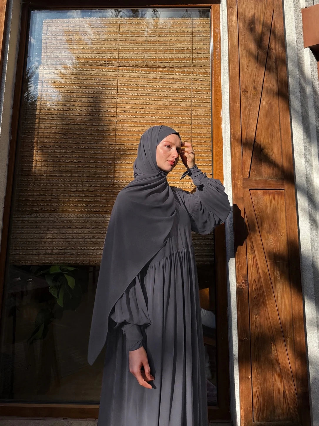Leyl Abaya