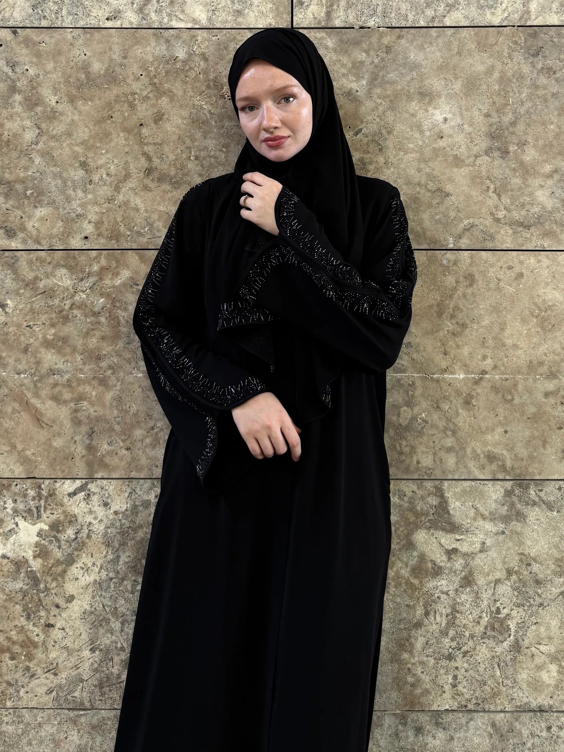 Lin Abaya + Shawl