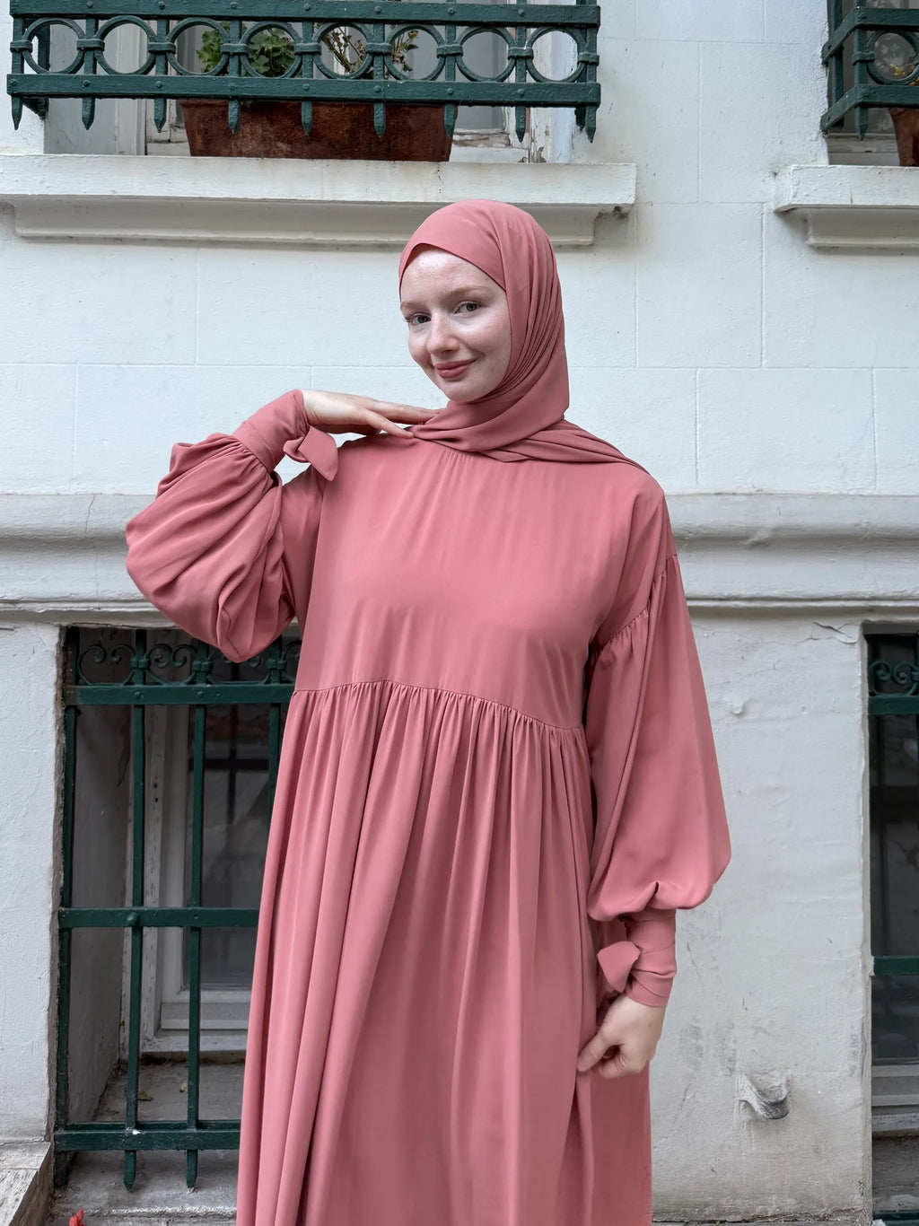 Leyl Abaya