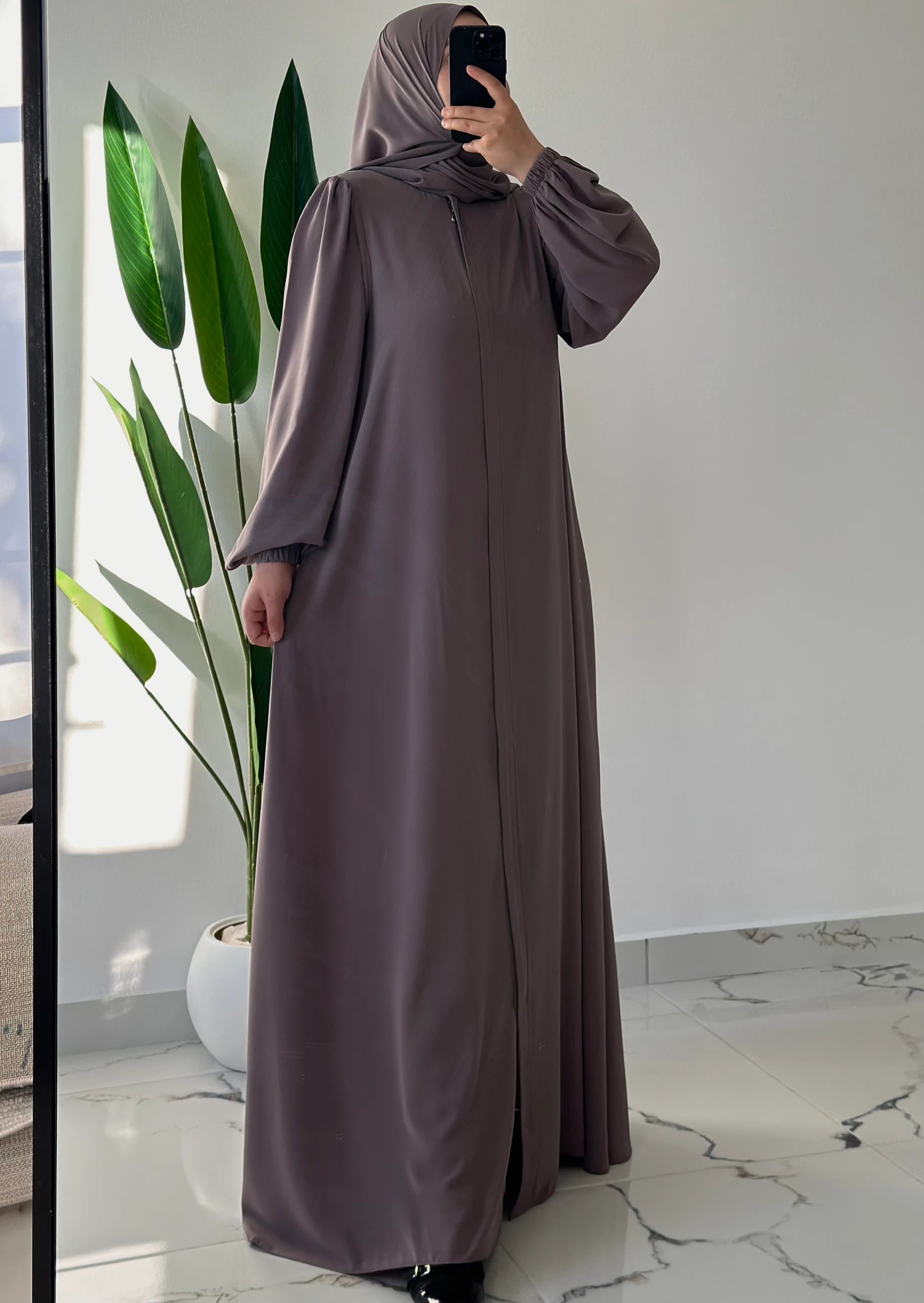 Mevlana Abaya + Umrah Shawl