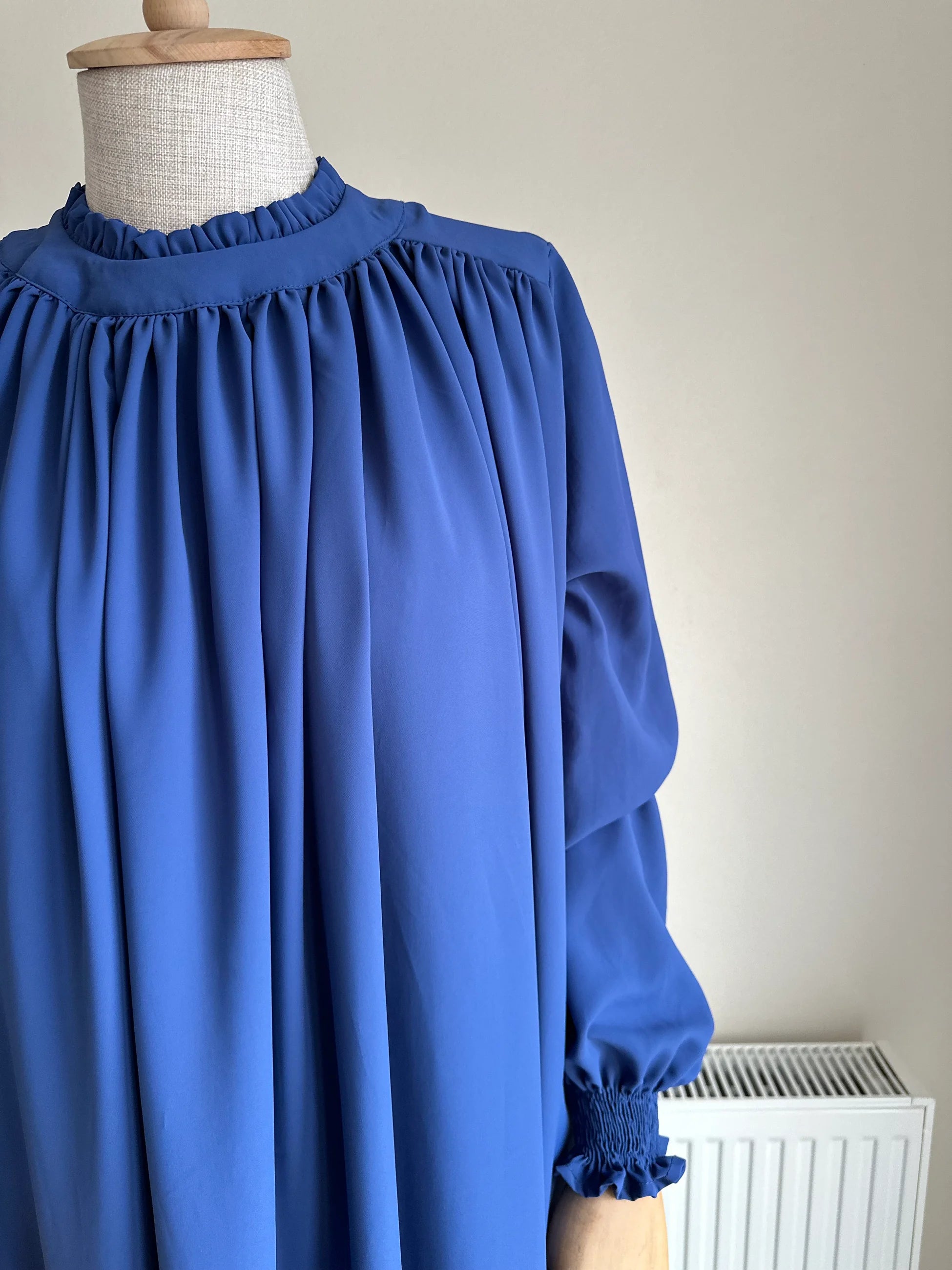 Yumna Abaya