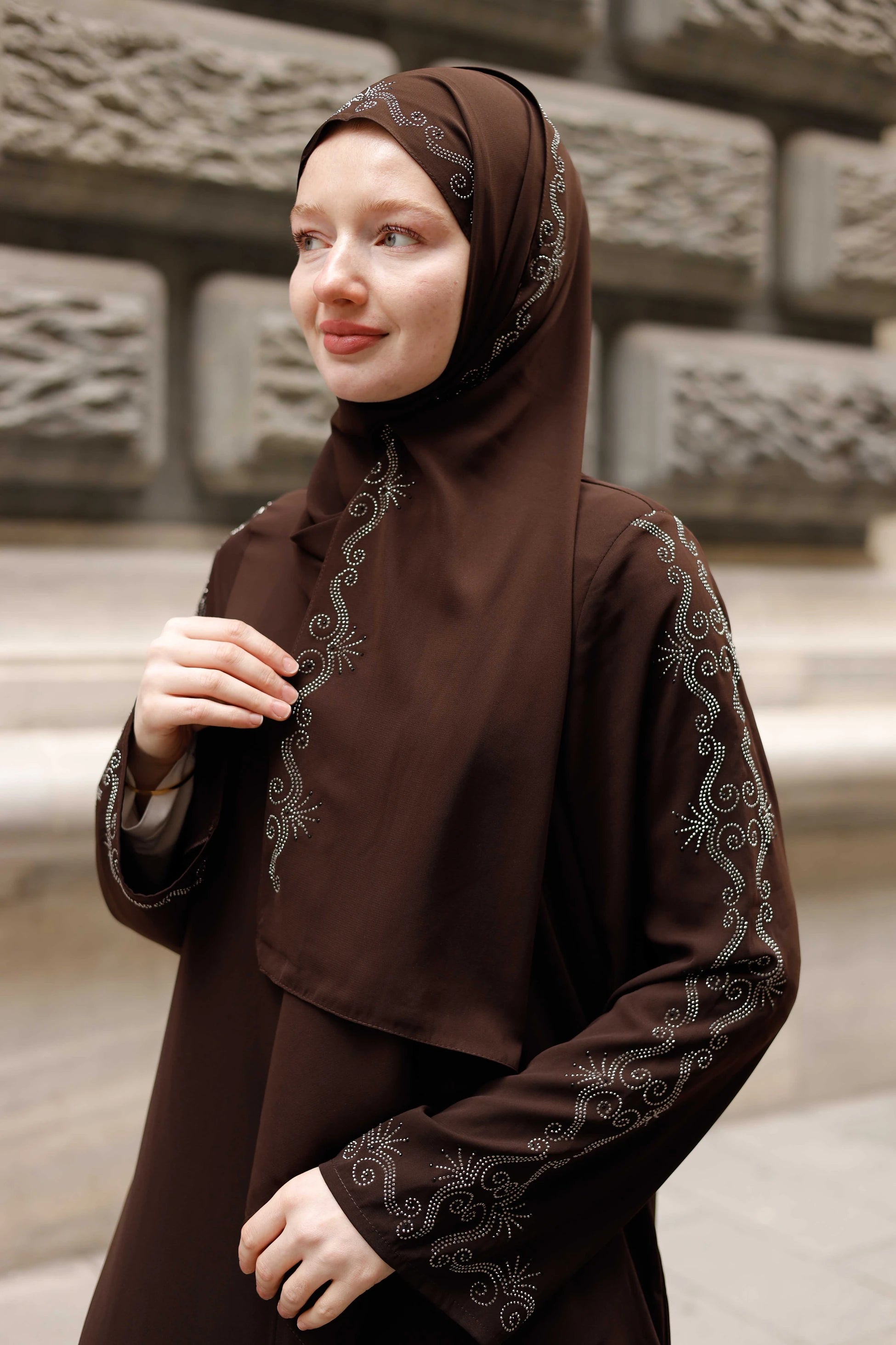 Rim Abaya + Shawl