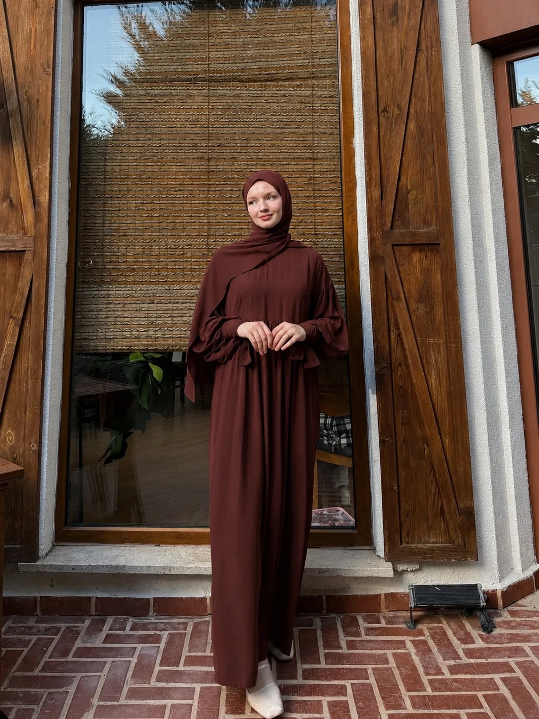 Leyl Abaya