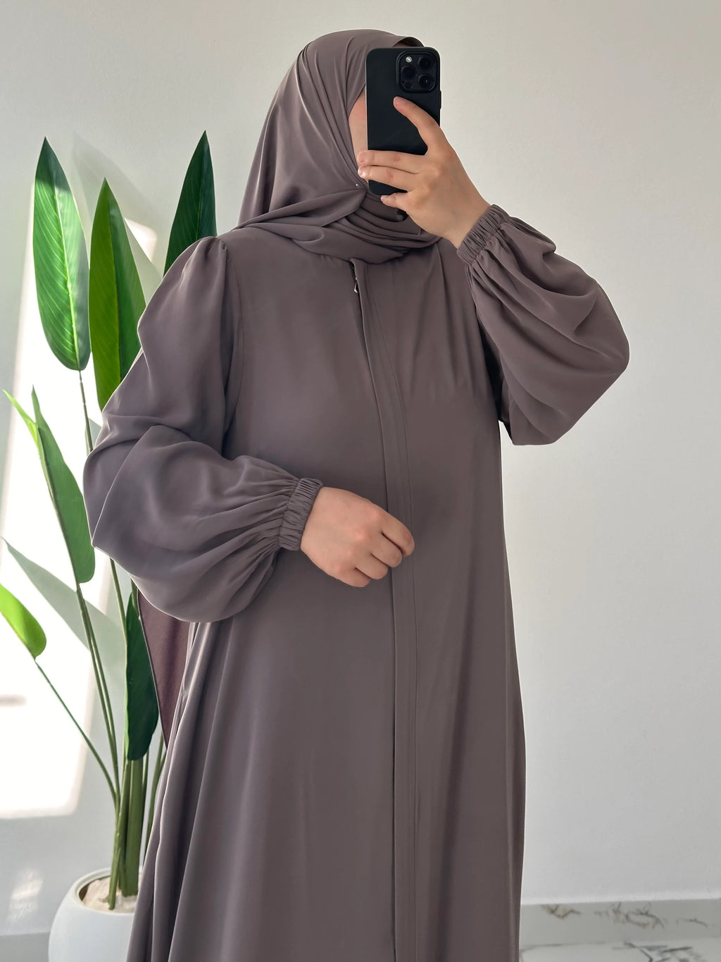 Mevlana Abaya + Umrah Shawl