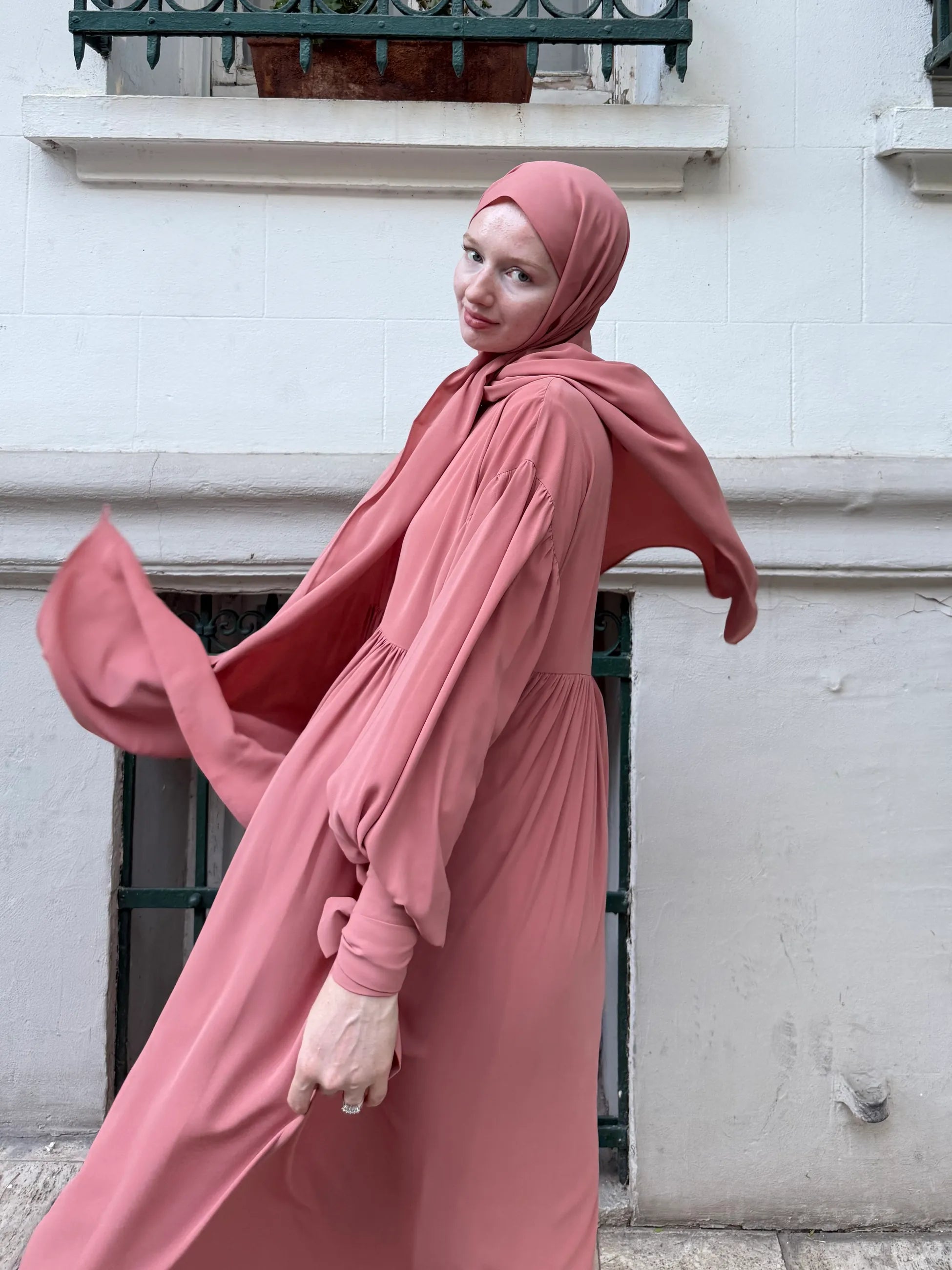 Leyl Abaya