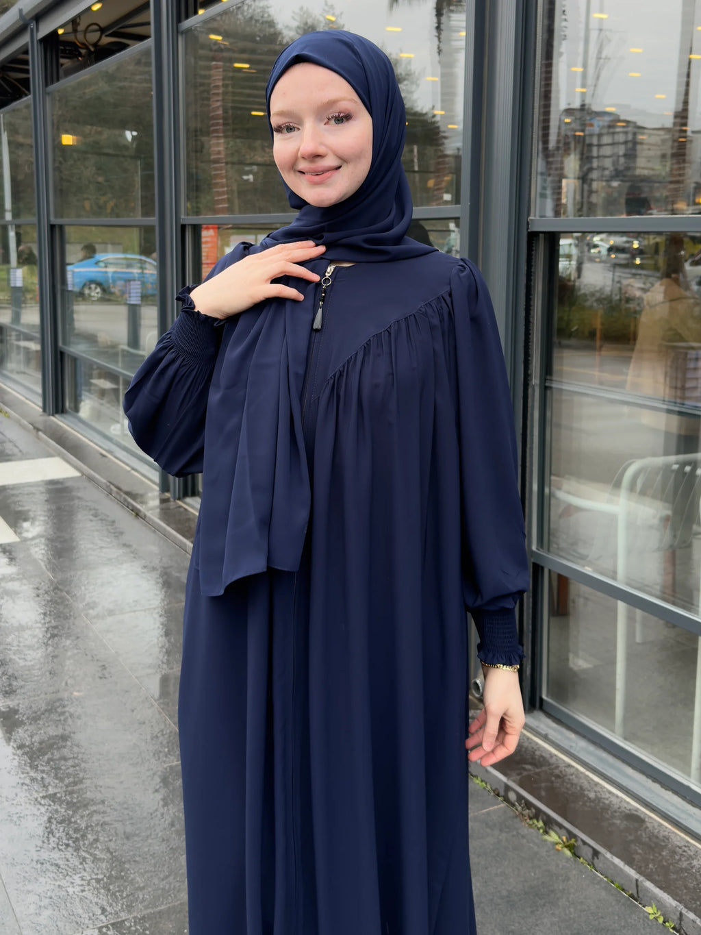 Sidra Abaya