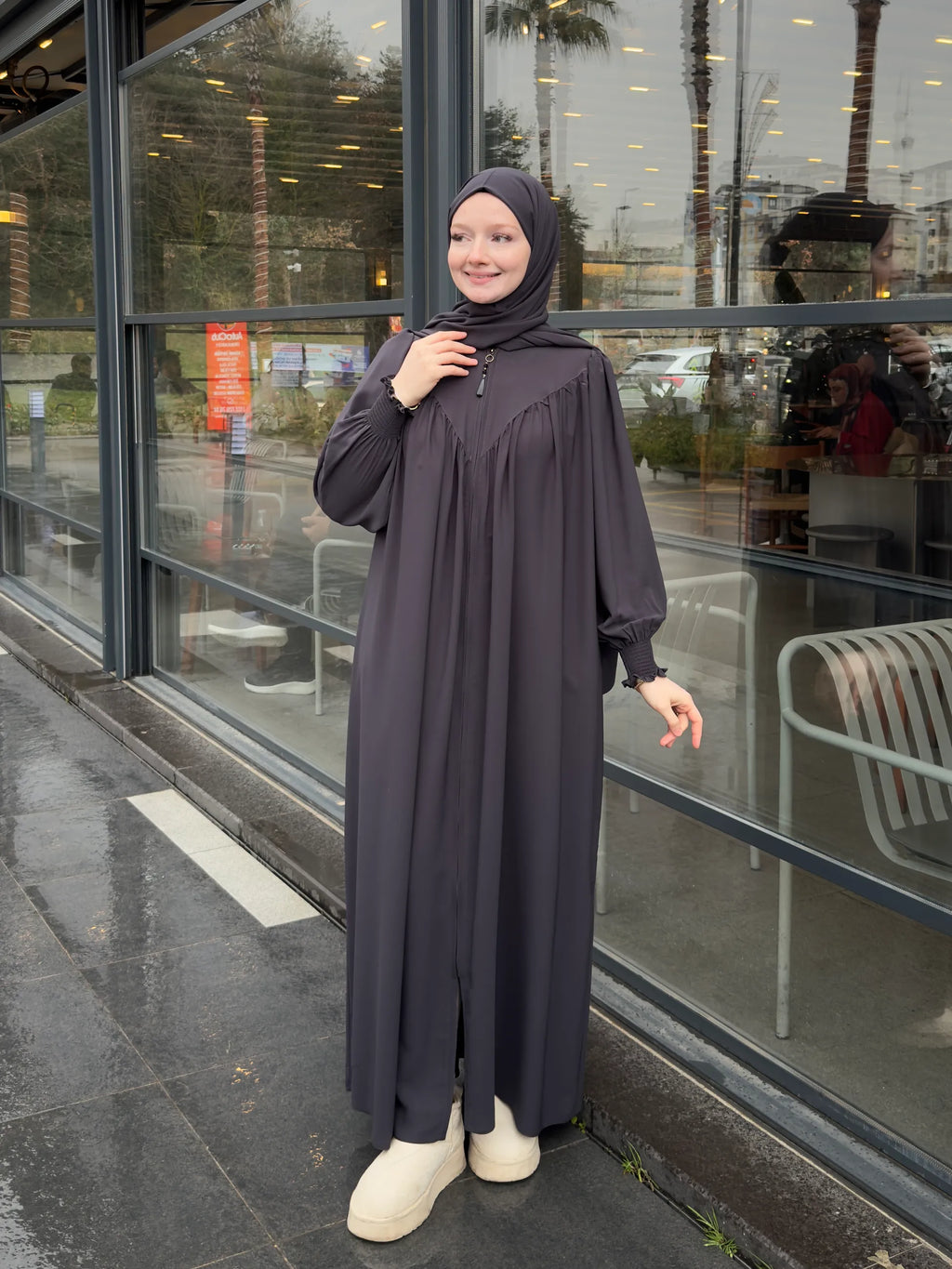 Sidra Abaya