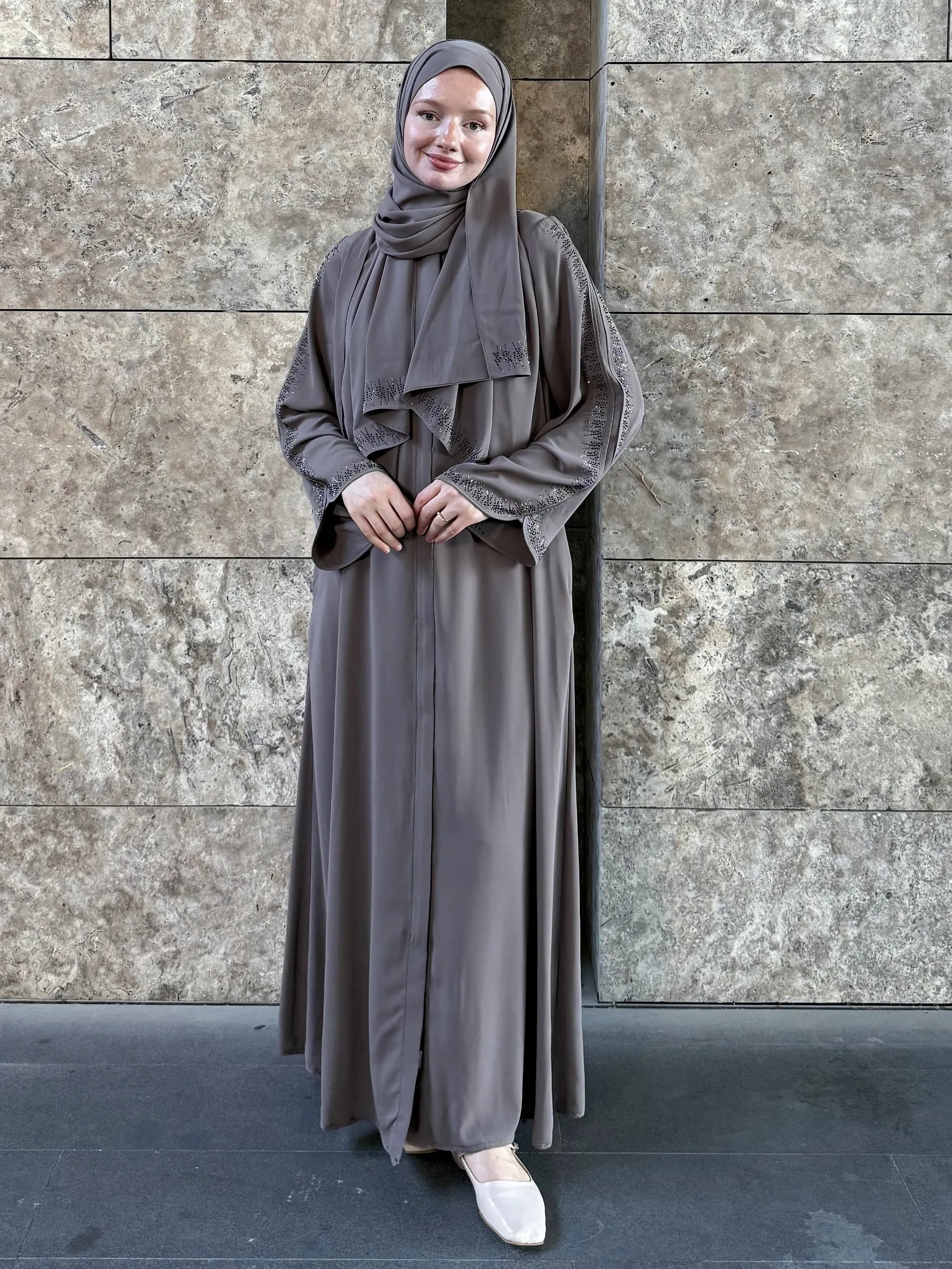 Lin Abaya + Shawl