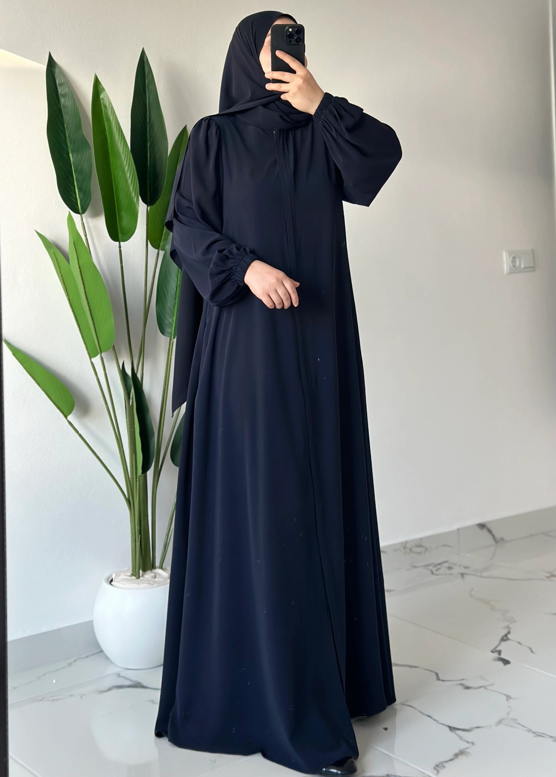Mevlana Abaya + Umrah Shawl