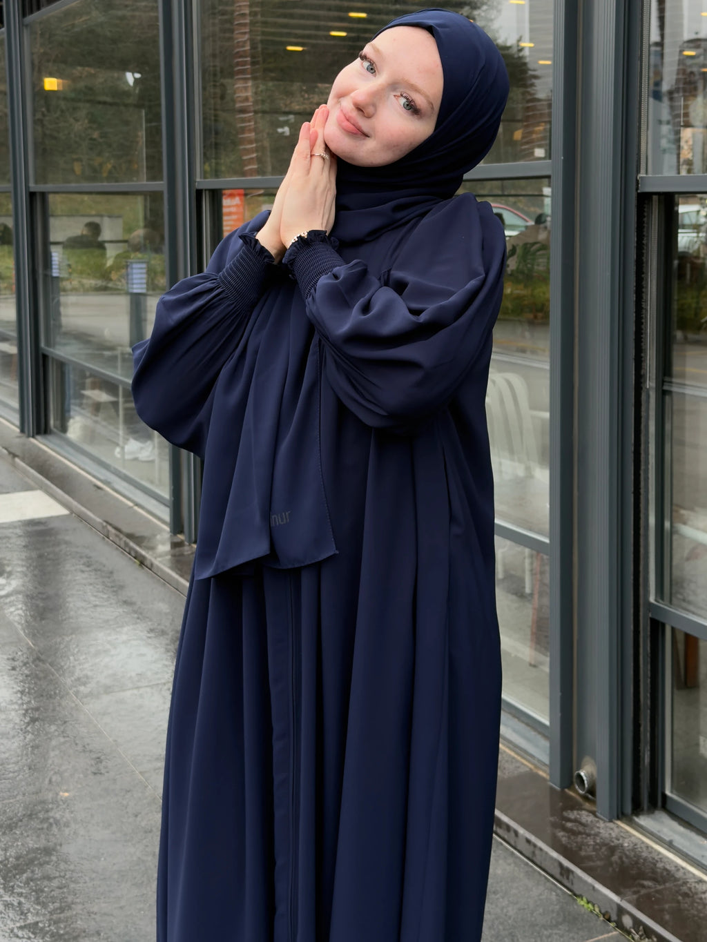 Sidra Abaya
