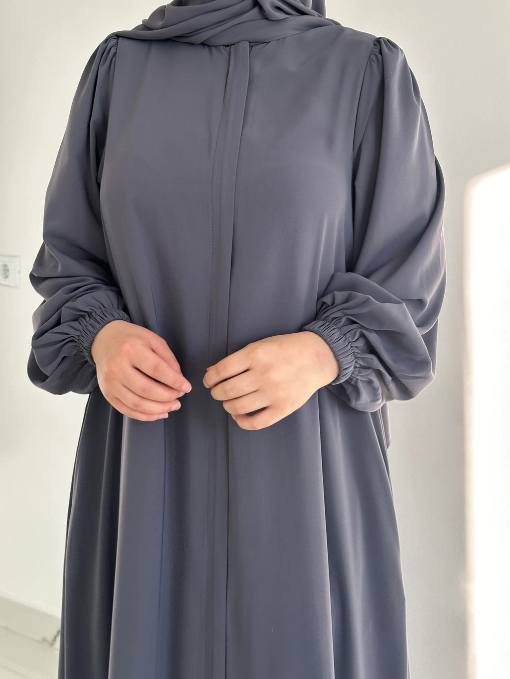 Mevlana Abaya + Umrah Shawl