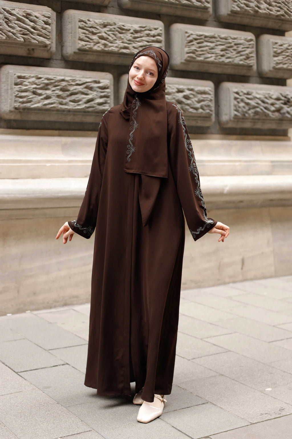 Rim Abaya + Shawl
