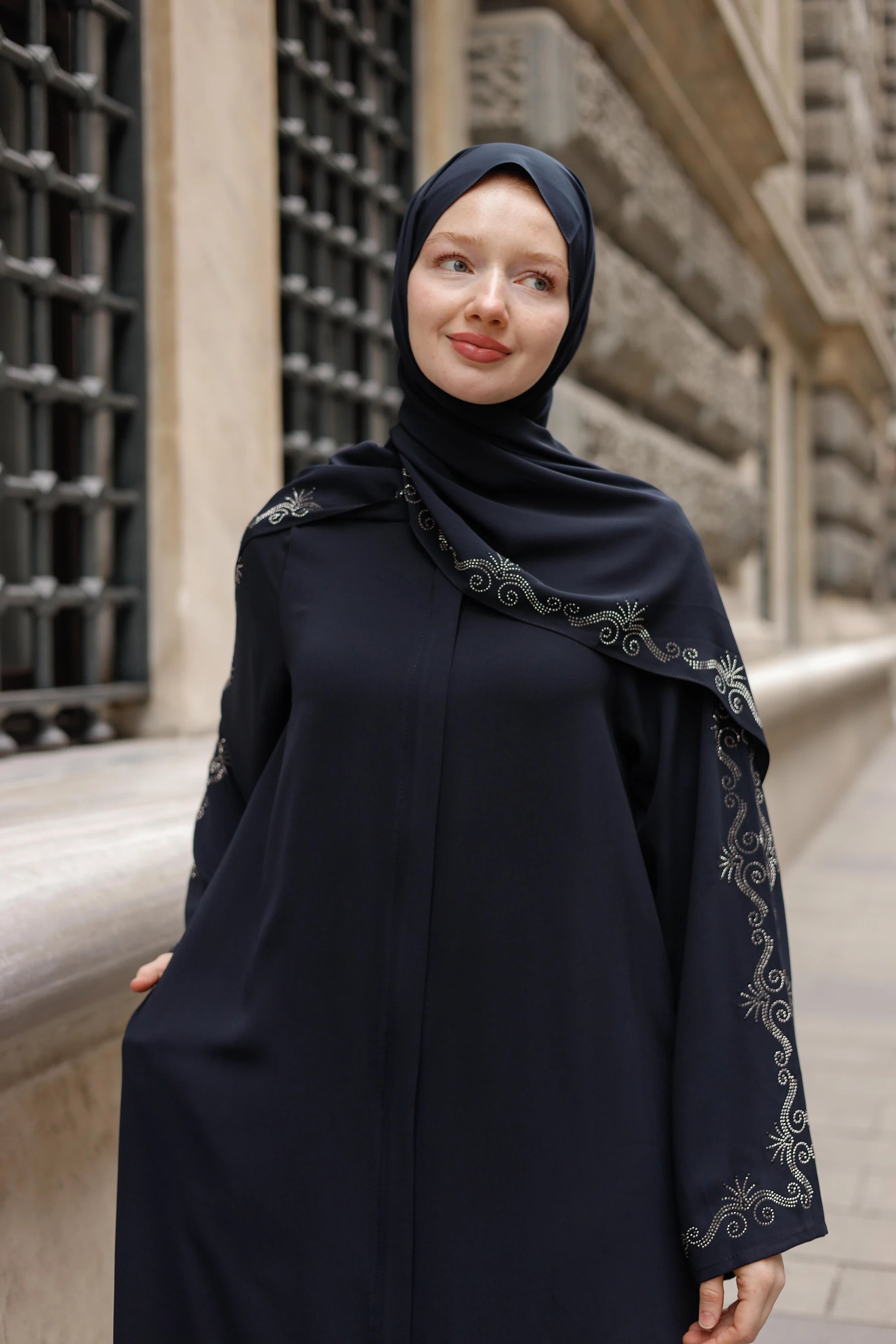 Rim Abaya + Shawl