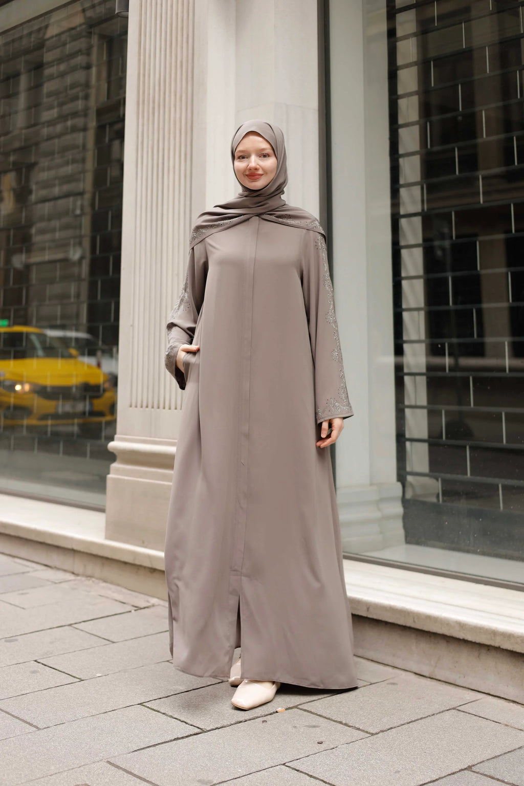 Rim Abaya + Shawl